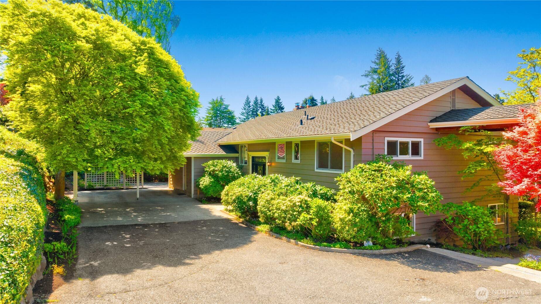 Edmonds, WA 98020,9224 190th ST SW