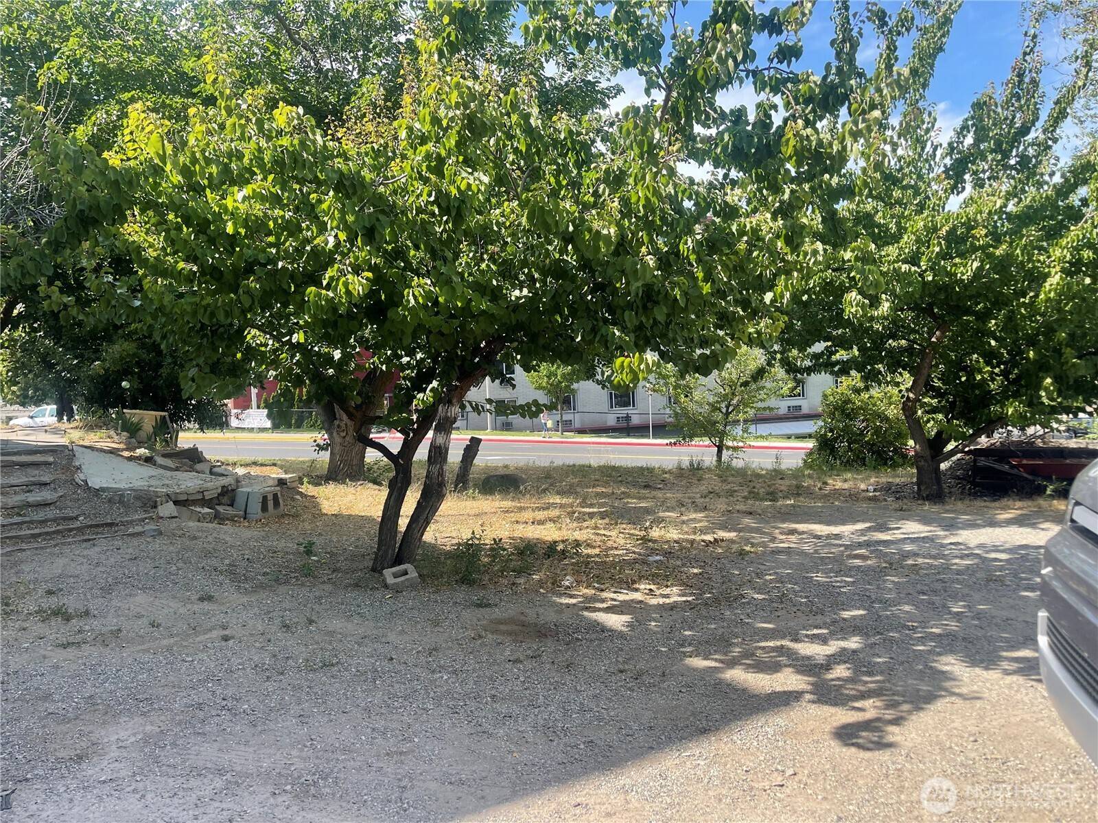 Wenatchee, WA 98801,409 N Franklin AVE