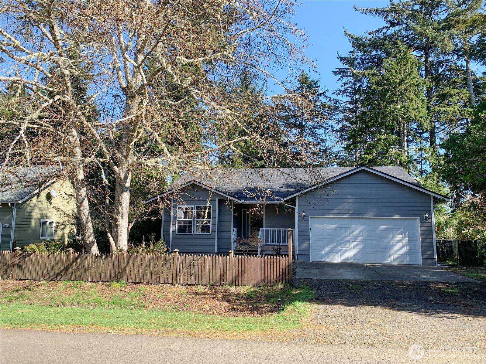 Ocean Shores, WA 98569,618 WOODLAND LOOP NE