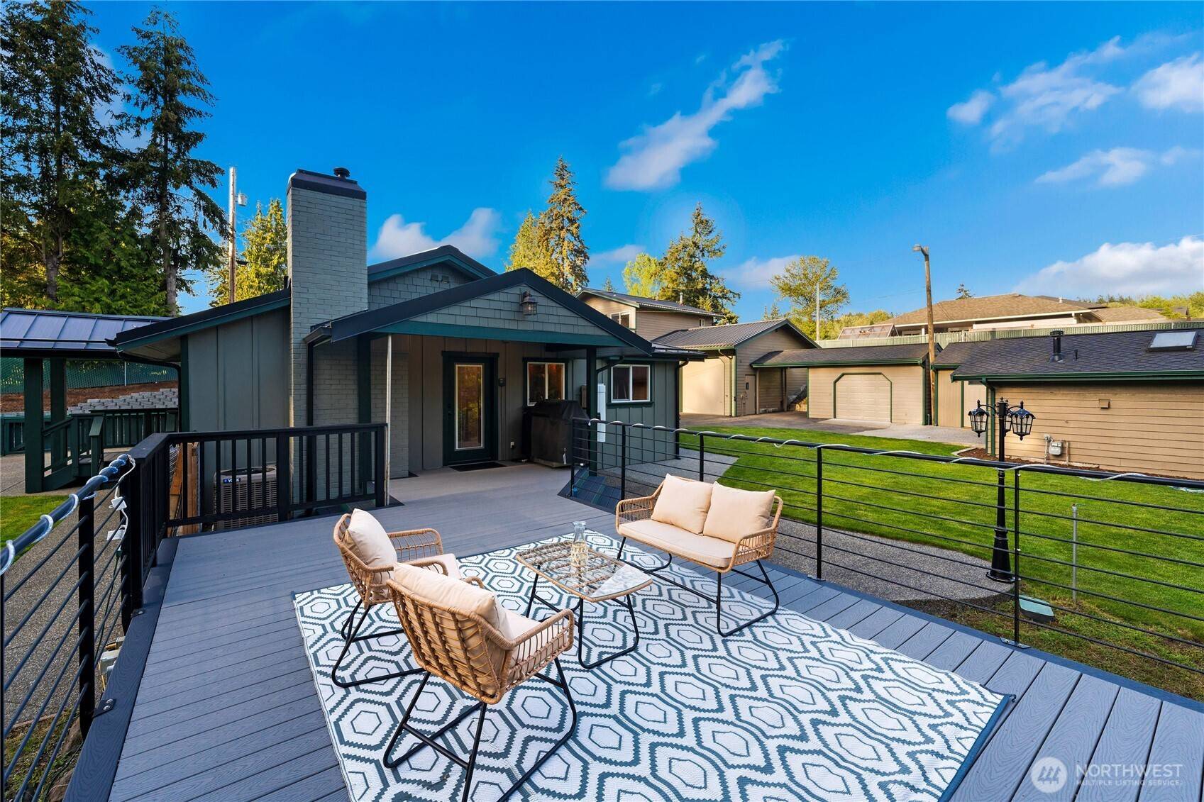 Bothell, WA 98021,23109 Locust Way