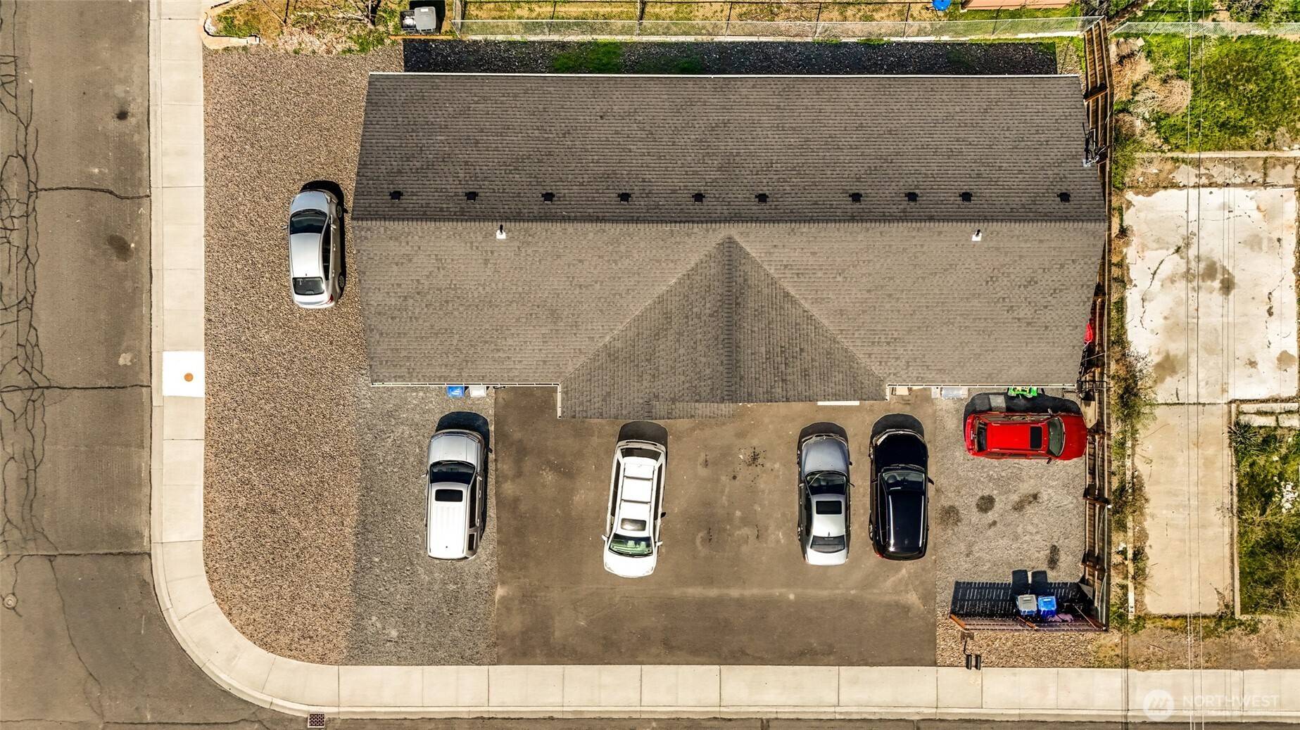 Moses Lake, WA 98837,1114 Gary ST
