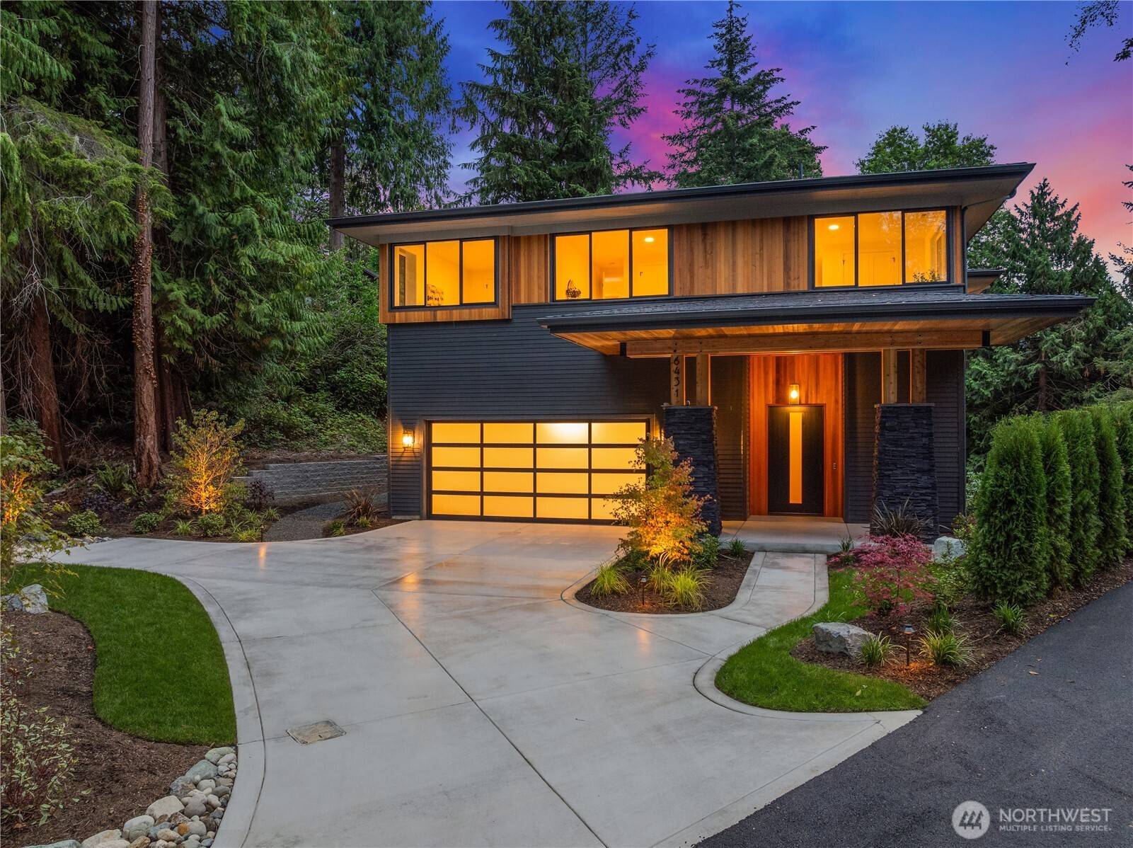Kirkland, WA 98034,6431 NE 130th PL