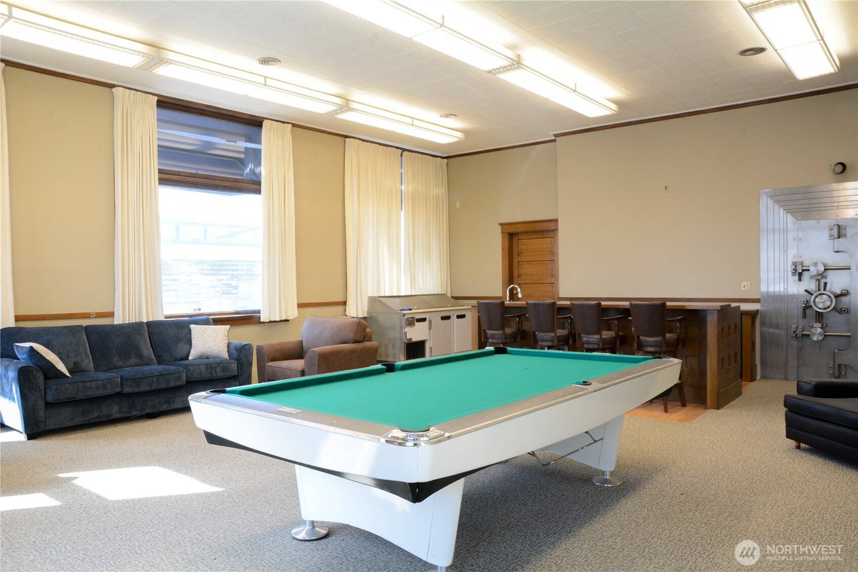 Lind, WA 99341,101 N I ST
