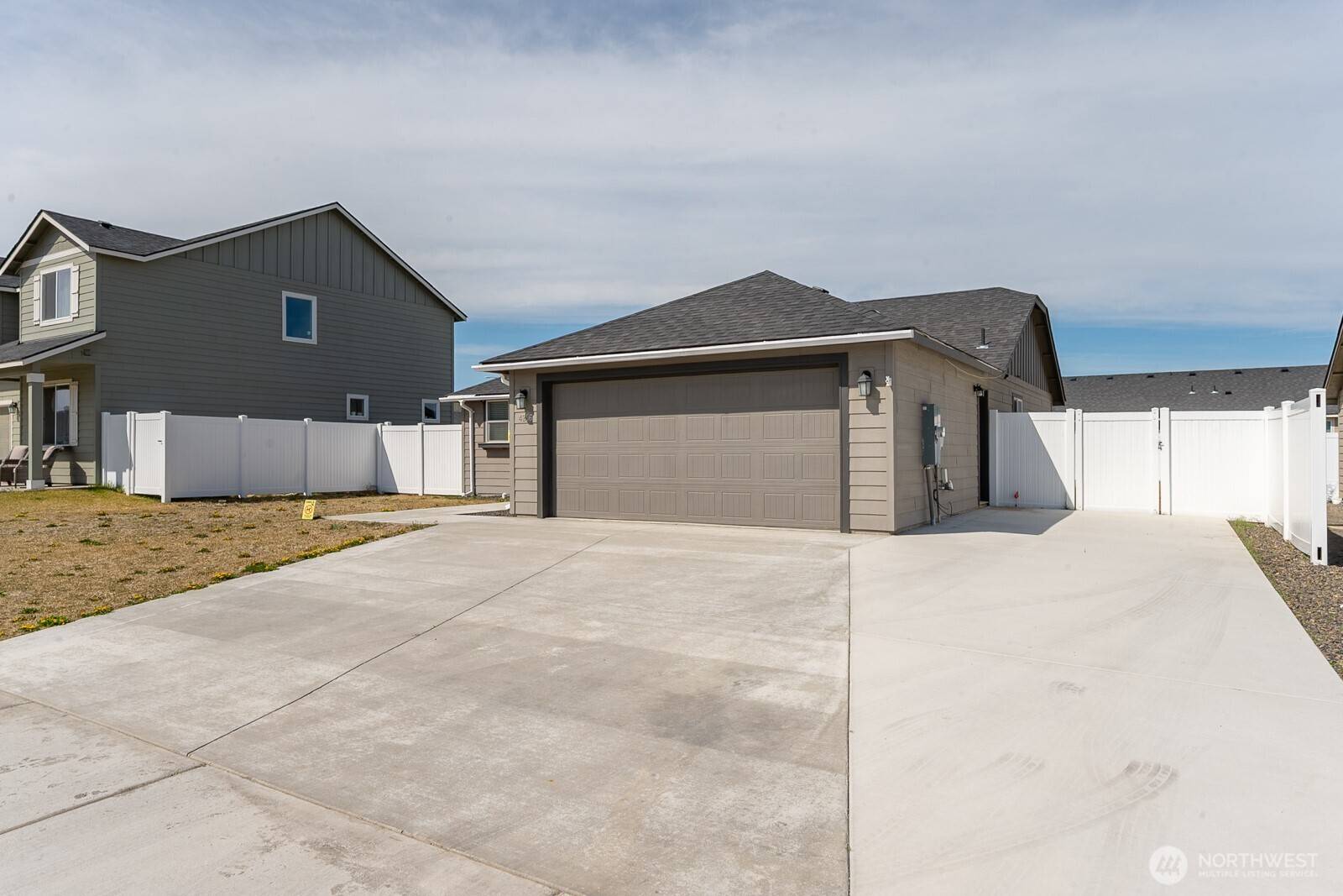 Moses Lake, WA 98837,4256 W Wood CT