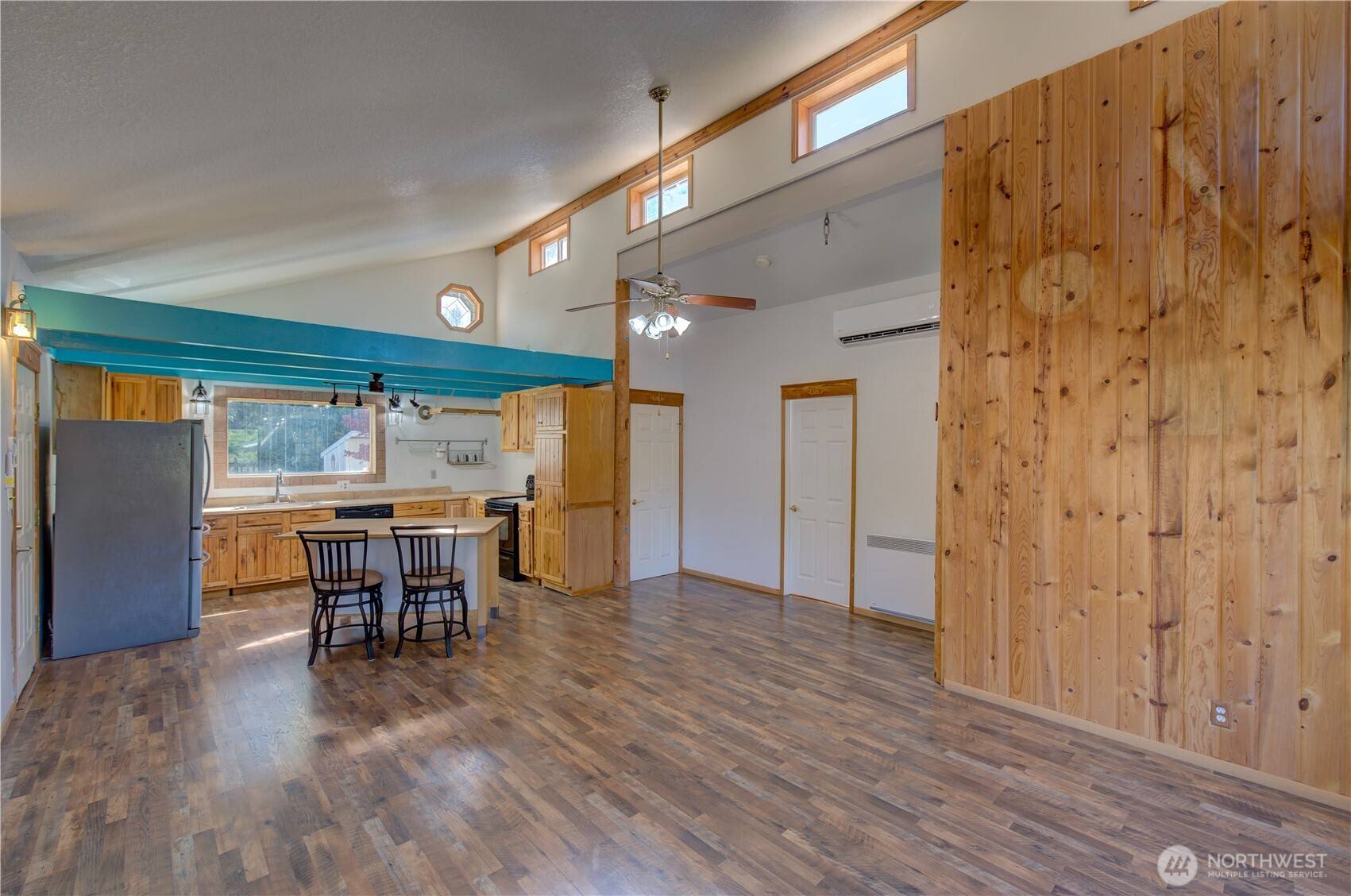 Long Beach, WA 98631,1808 194th St