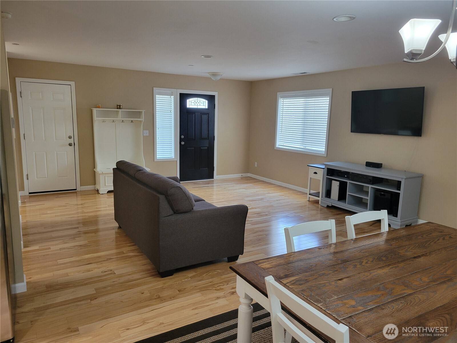 Dupont, WA 98327,1274 Hudson ST