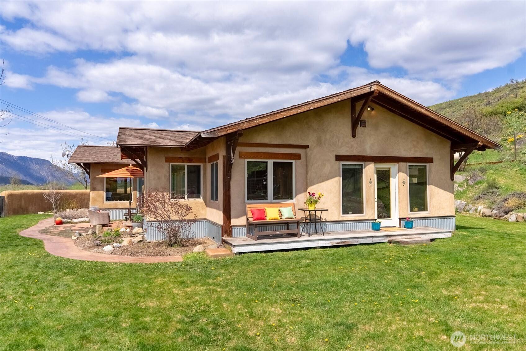 Winthrop, WA 98862,40 Rolling Rock Rd