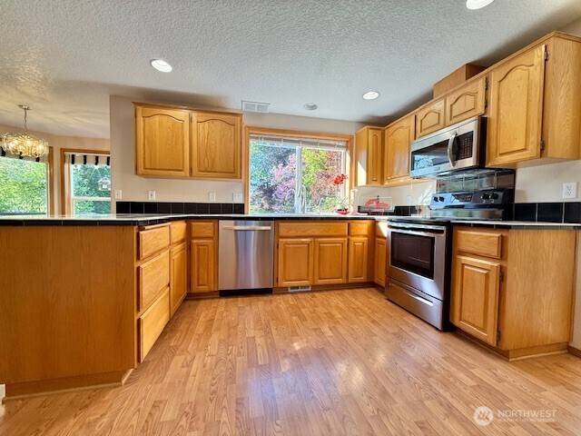Vancouver, WA 98685,506 NW 107th ST