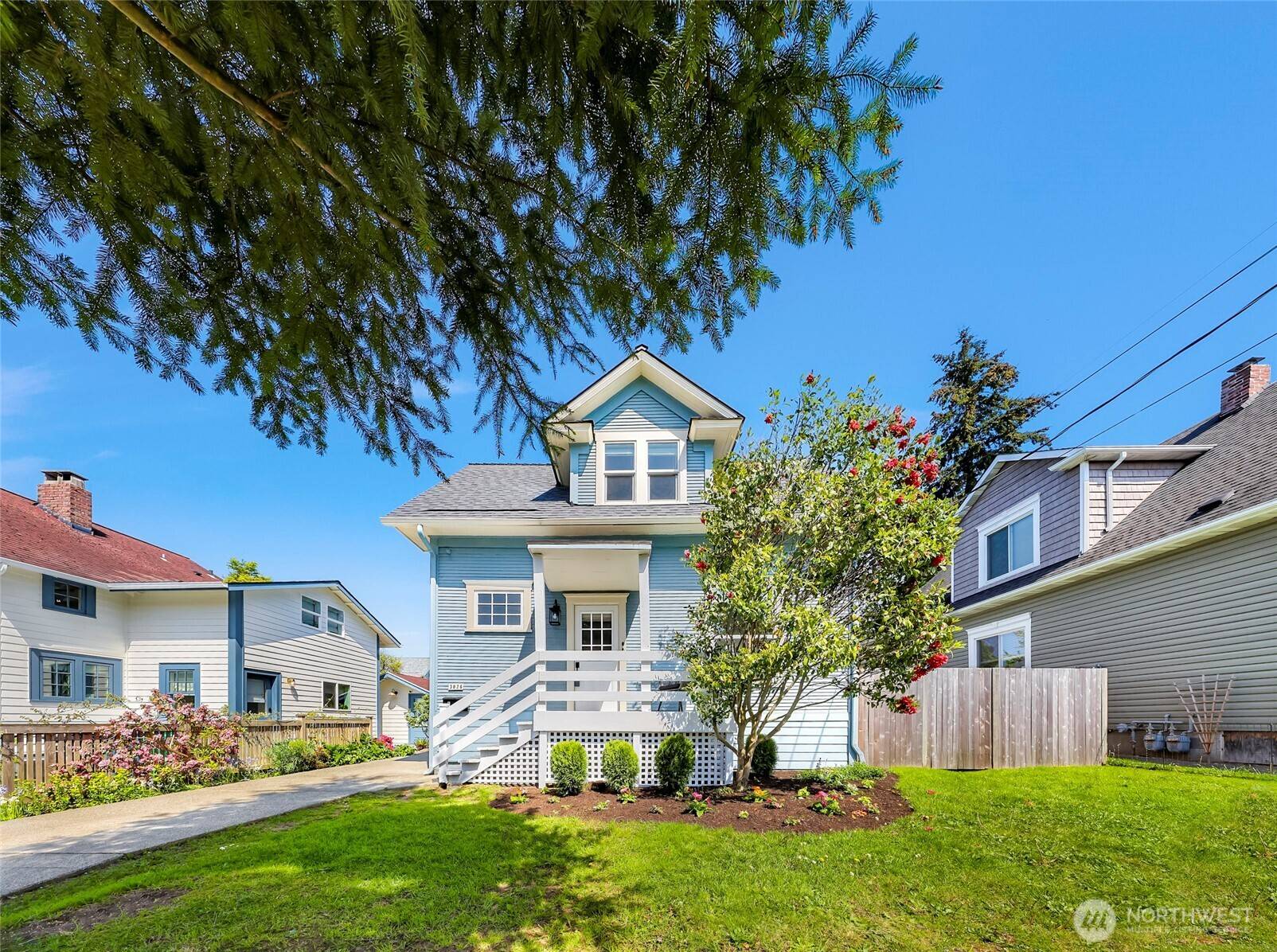 Seattle, WA 98117,3026 NW 65th ST
