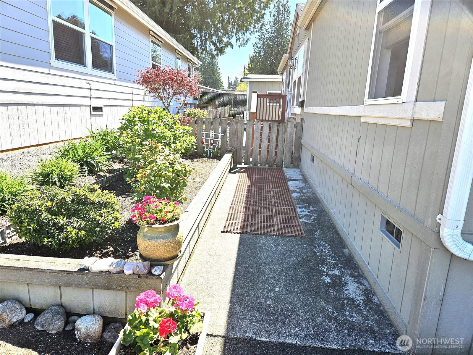 Lynnwood, WA 98037,17408 44th AVE W #32