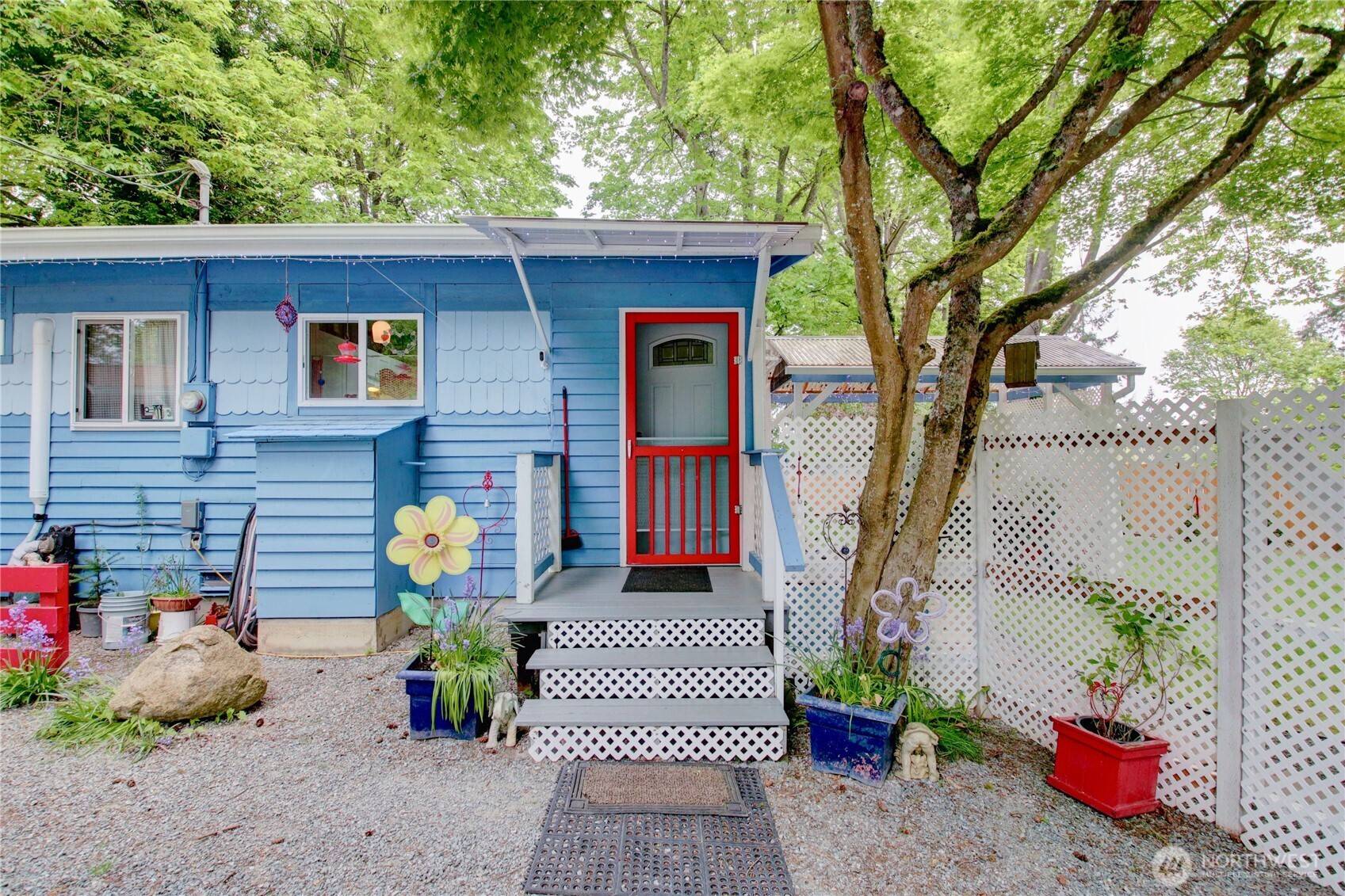 Camano Island, WA 98282,1451 Ridge DR