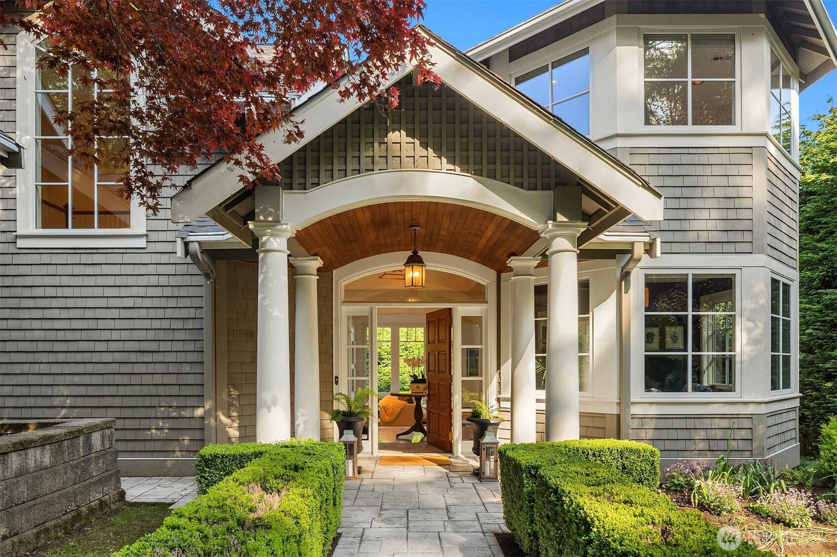 Mercer Island, WA 98040,7011 92nd AVE SE