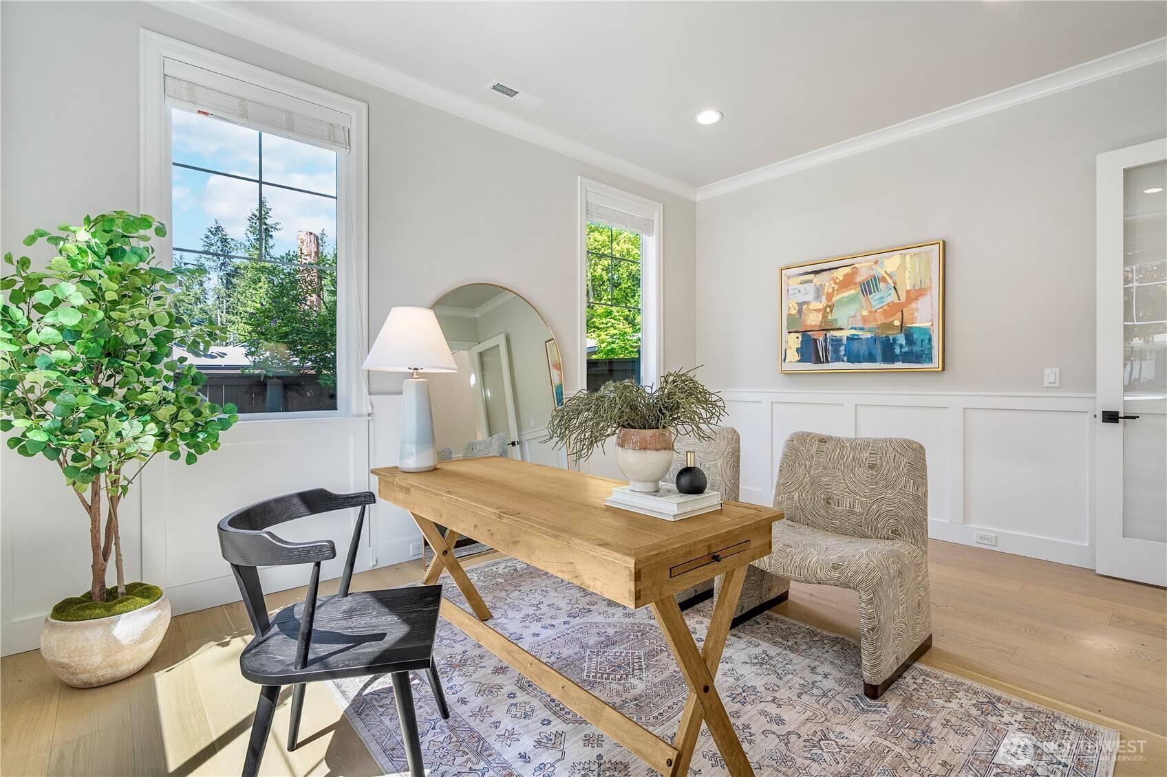 Bellevue, WA 98008,16236 NE 28th ST