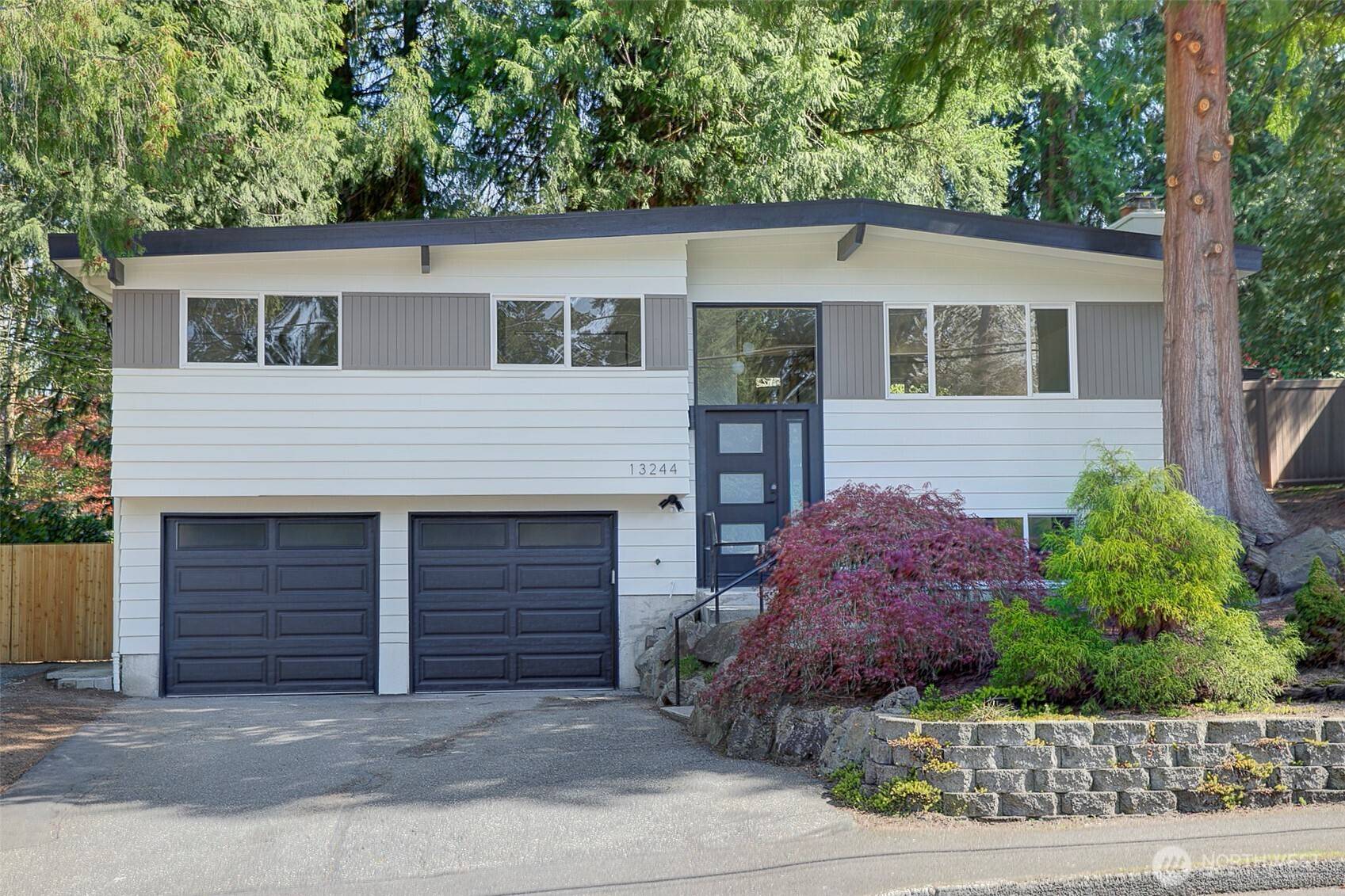 Kirkland, WA 98034,13244 108th AVE NE
