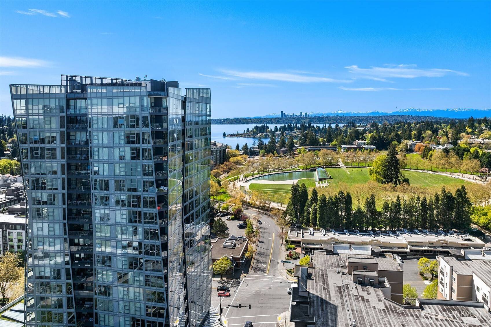 Bellevue, WA 98004,188 Bellevue WAY NE #802