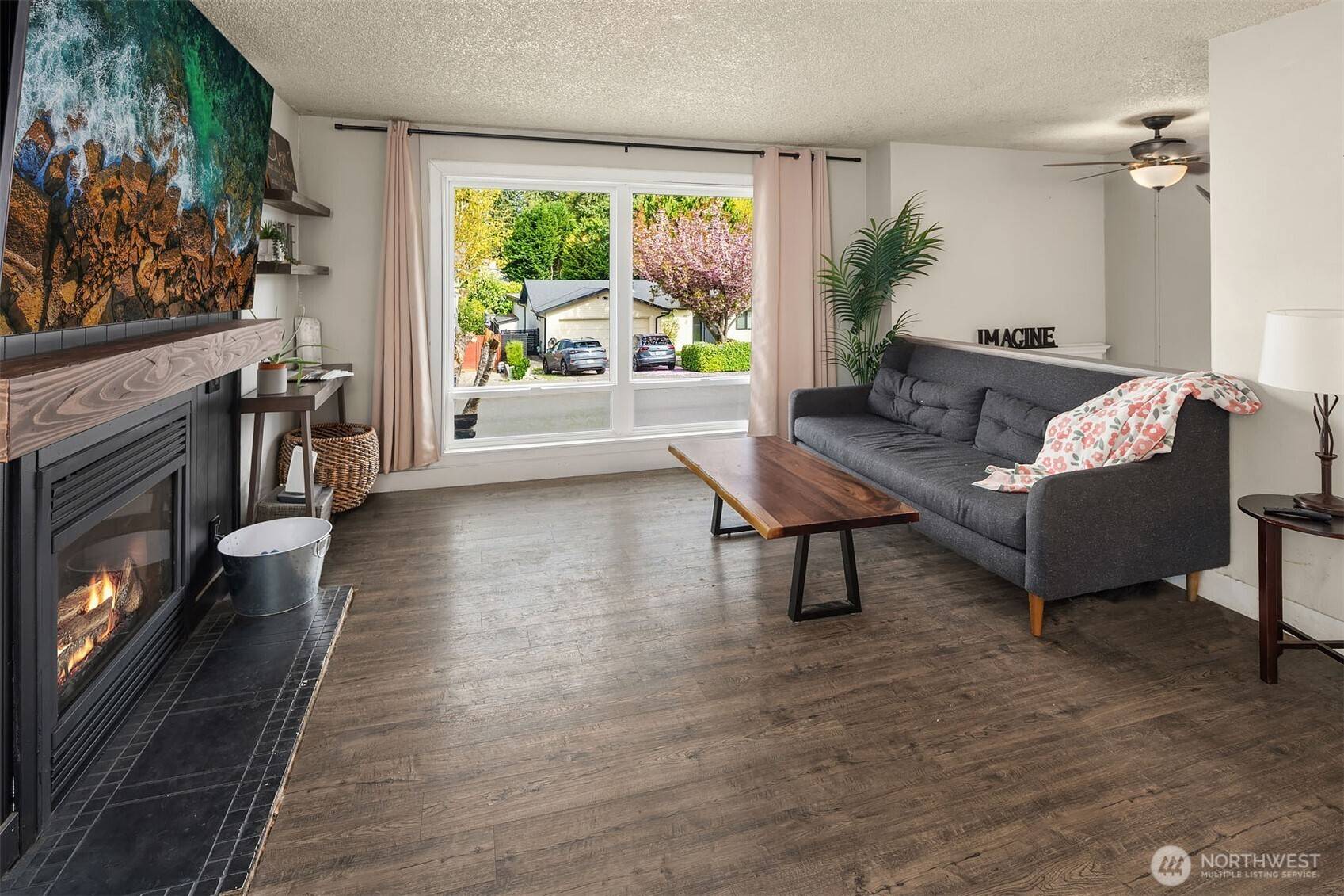 Redmond, WA 98052,11135 159th AVE NE