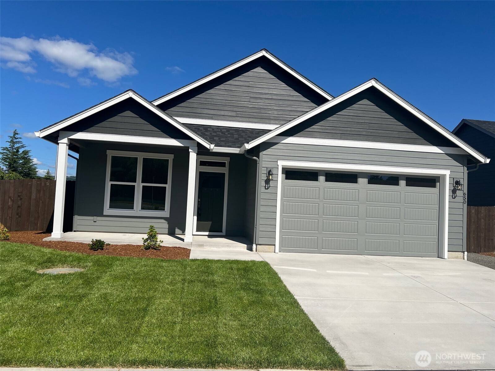 Kelso, WA 98626,650 Rainbow WAY
