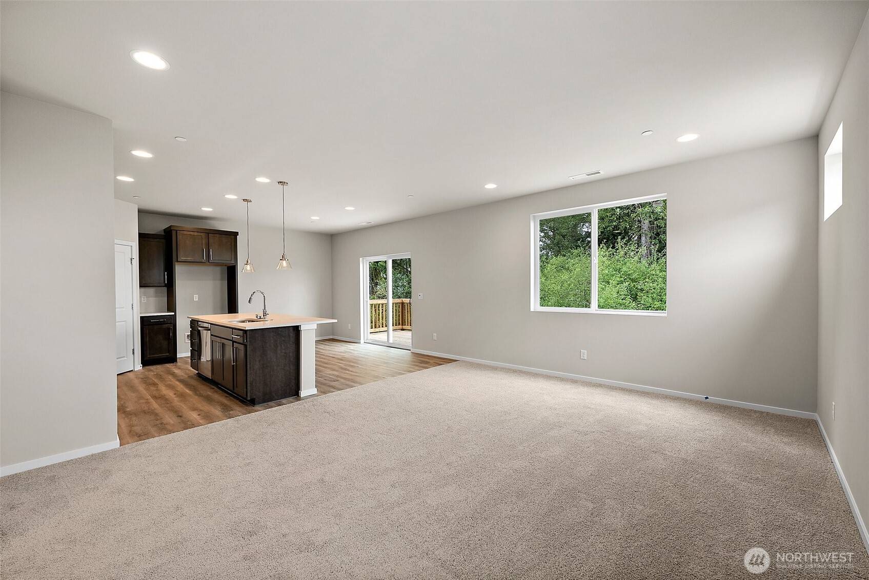 Spanaway, WA 98387,19504 15th AVE E