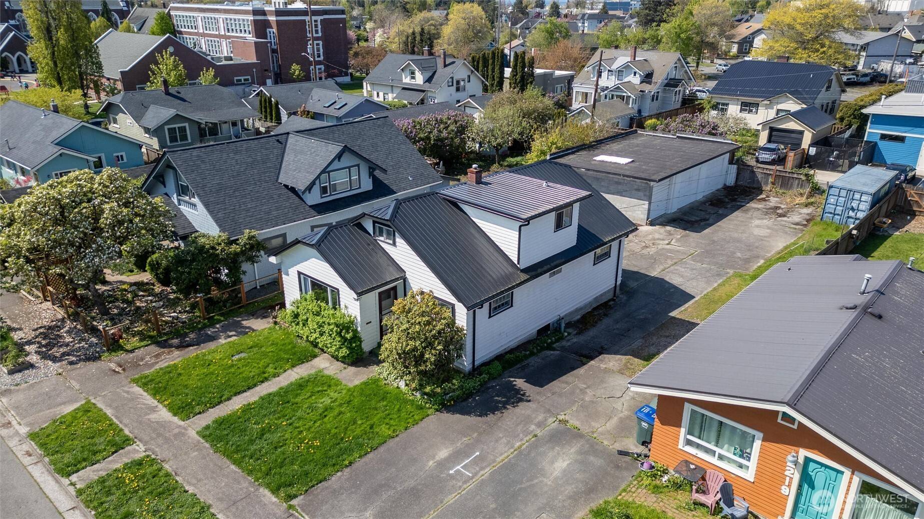 Bellingham, WA 98225,2215 Dean AVE