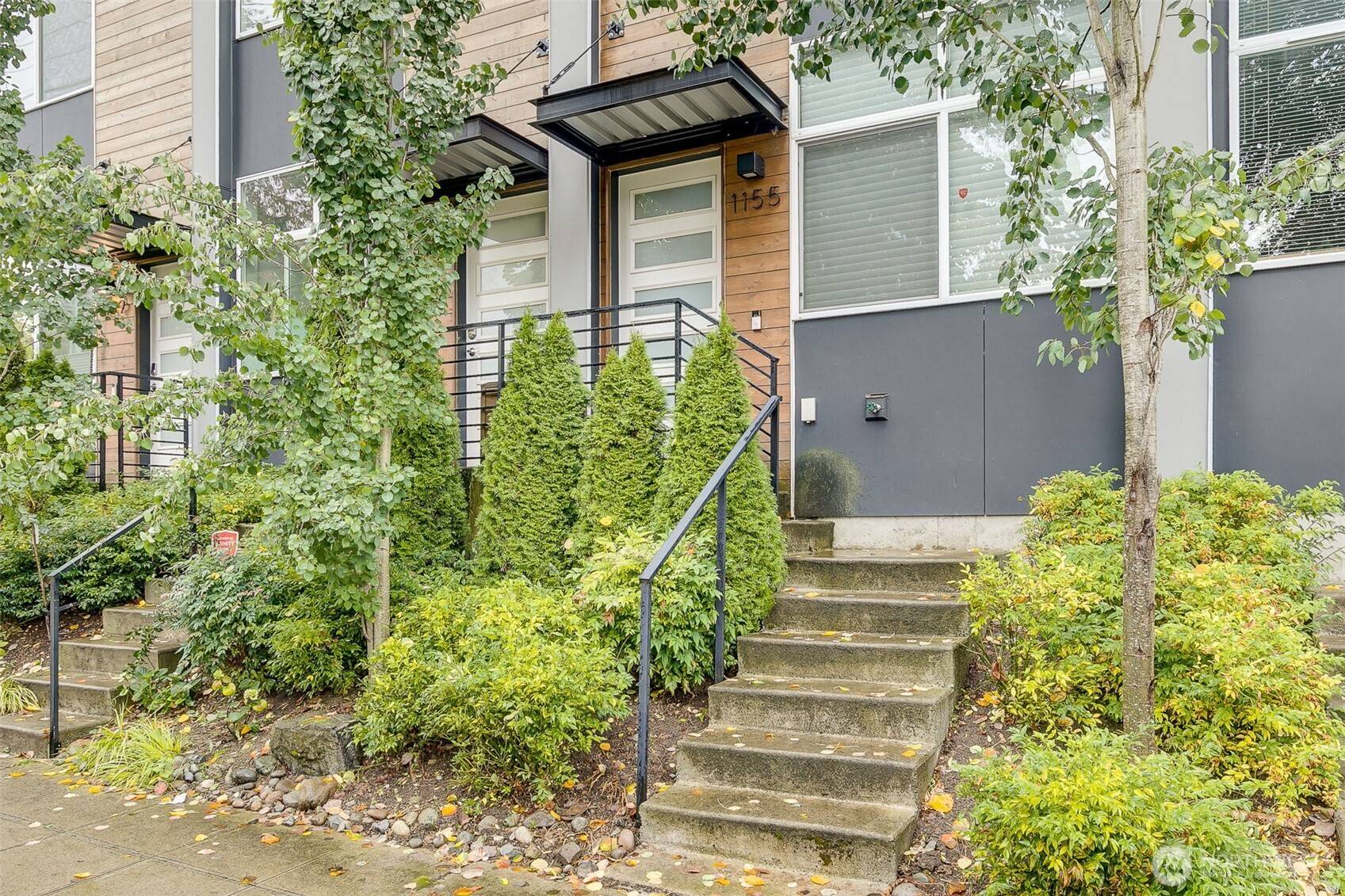 Seattle, WA 98105,1155 NE 55th ST