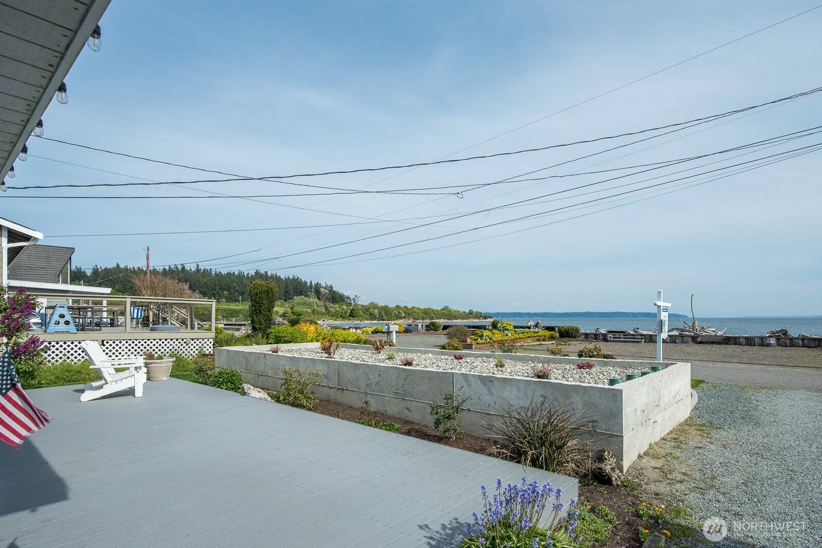 Camano Island, WA 98282,289 Driftwood Shores RD