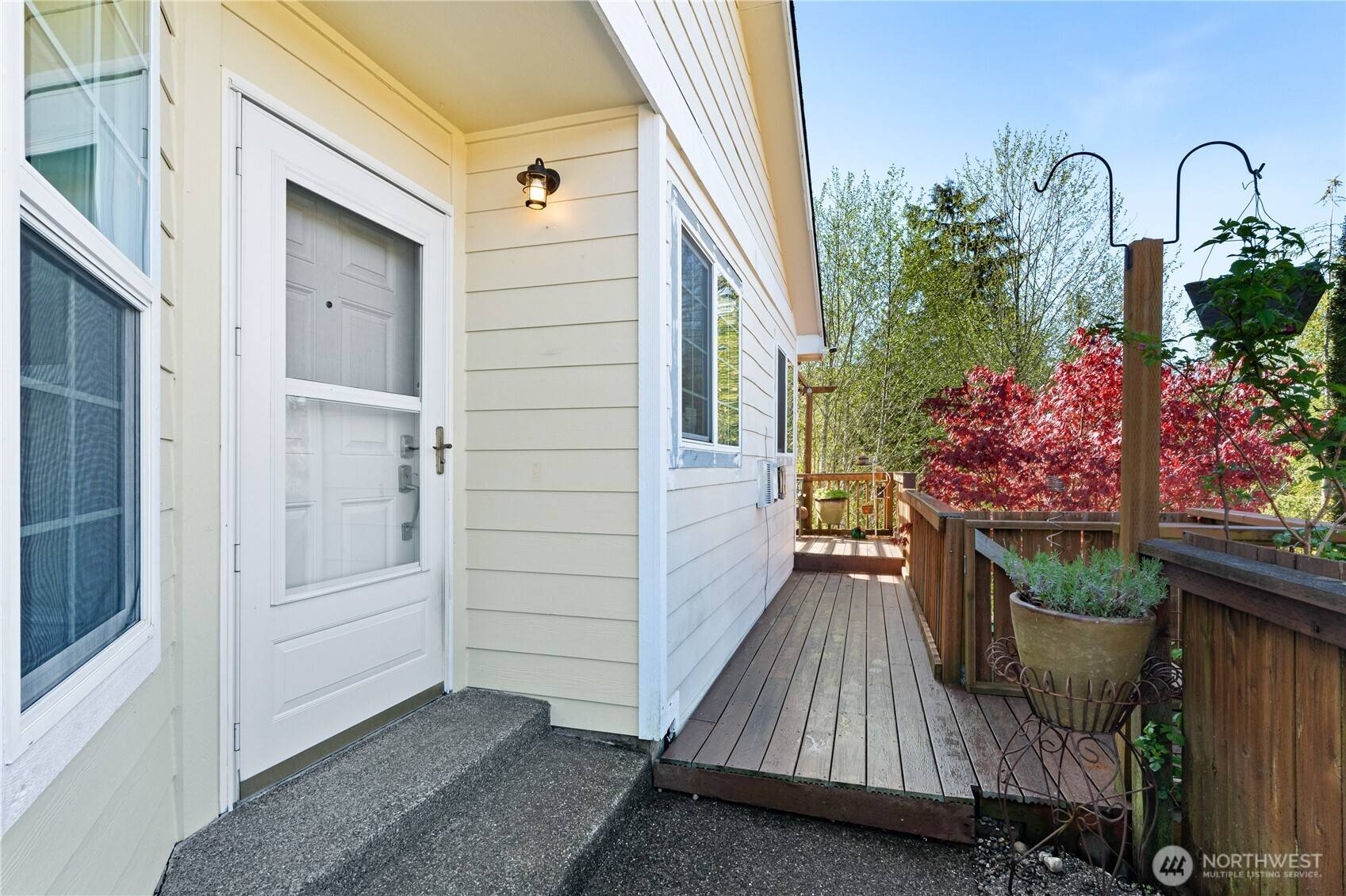 Hoquiam, WA 98550,202 Brant LN