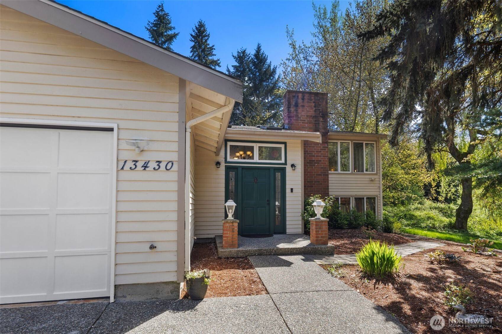 Kirkland, WA 98034,13430 109th AVE NE