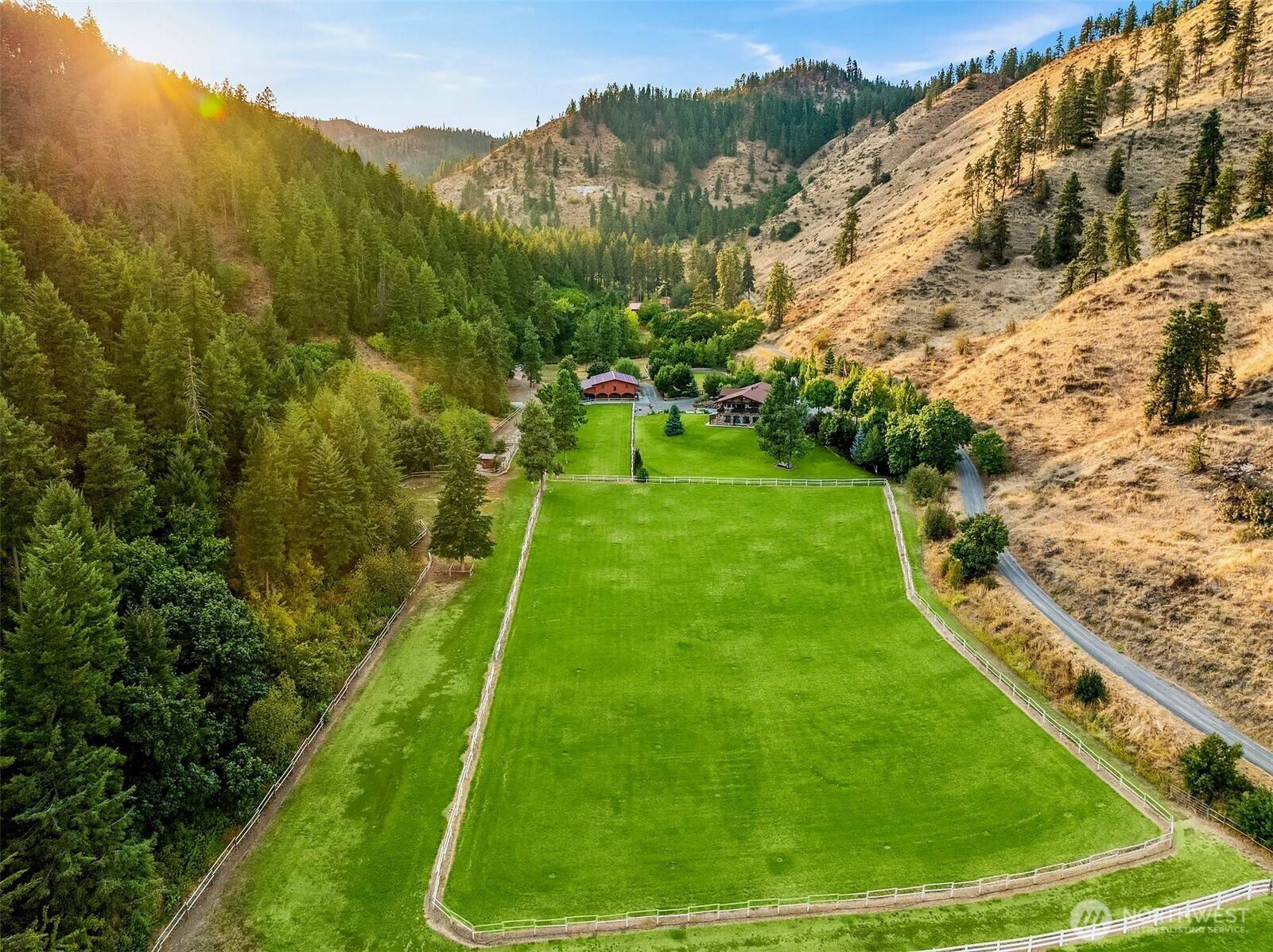 Cashmere, WA 98815,951 Willems RD