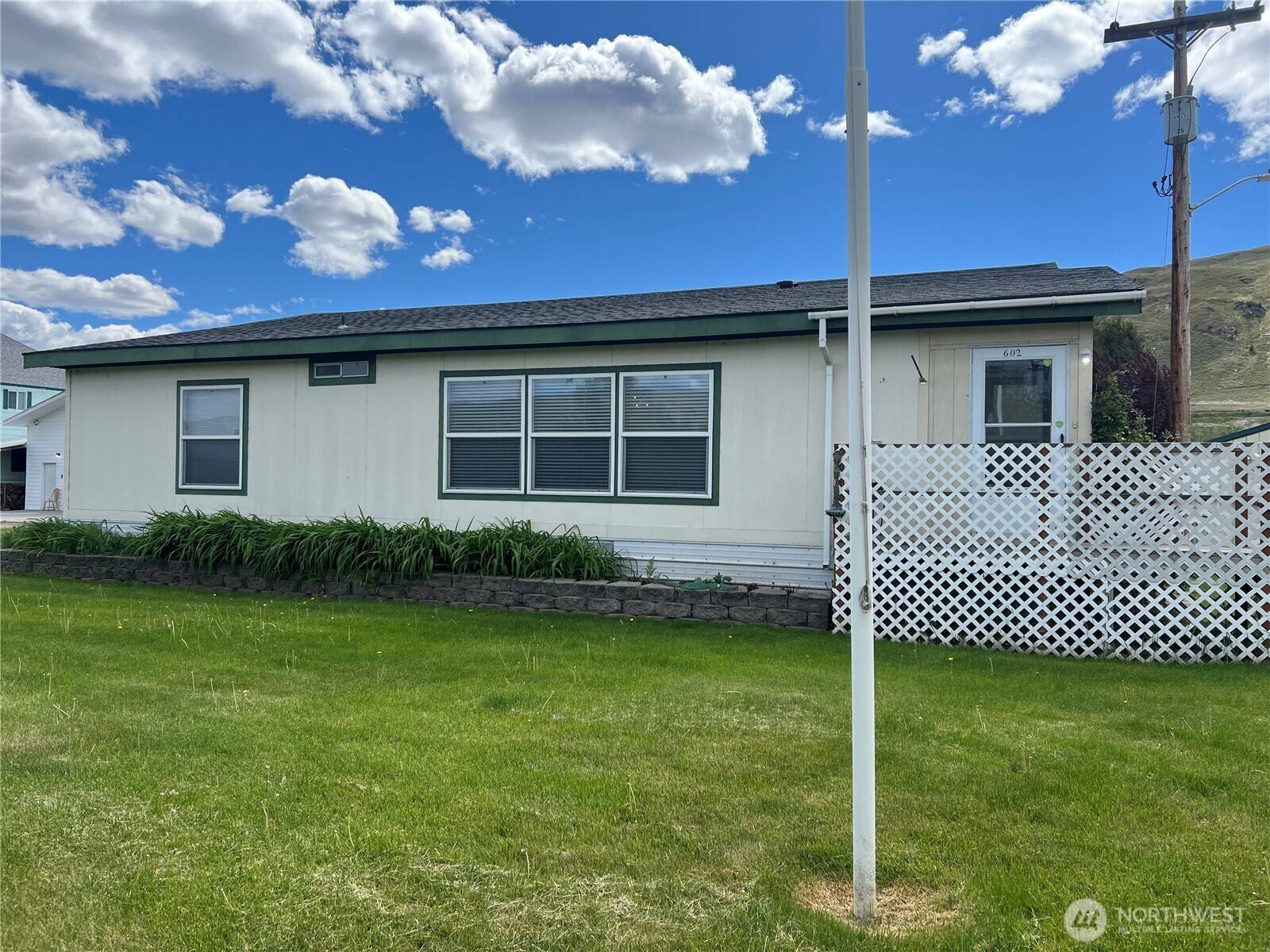 Bridgeport, WA 98813,602 Foster Ave.