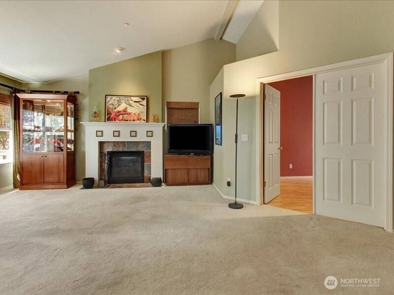 Bothell, WA 98021,710 228th ST SW #203