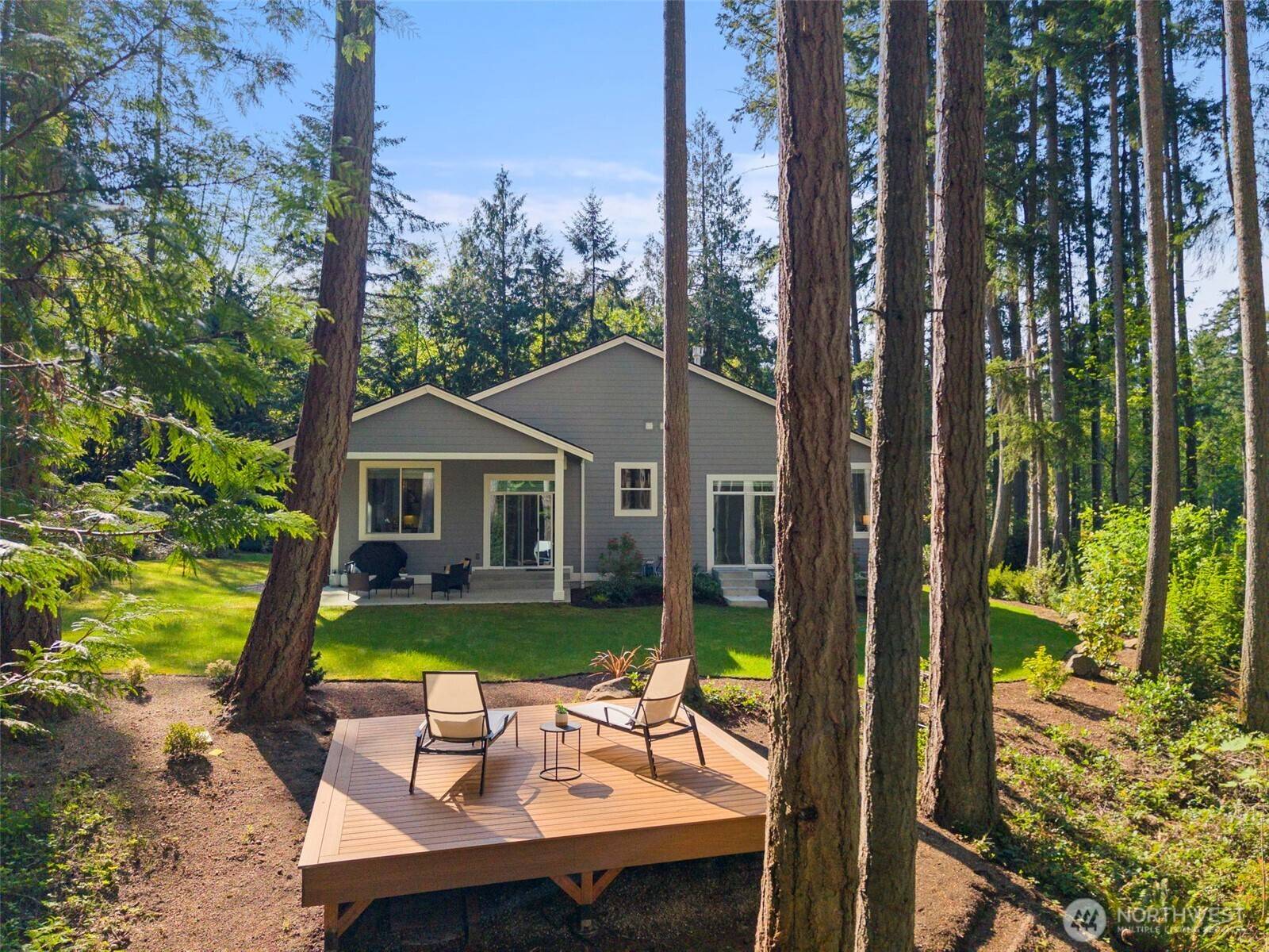Bainbridge Island, WA 98110,13978 Hidden Heights LN NE