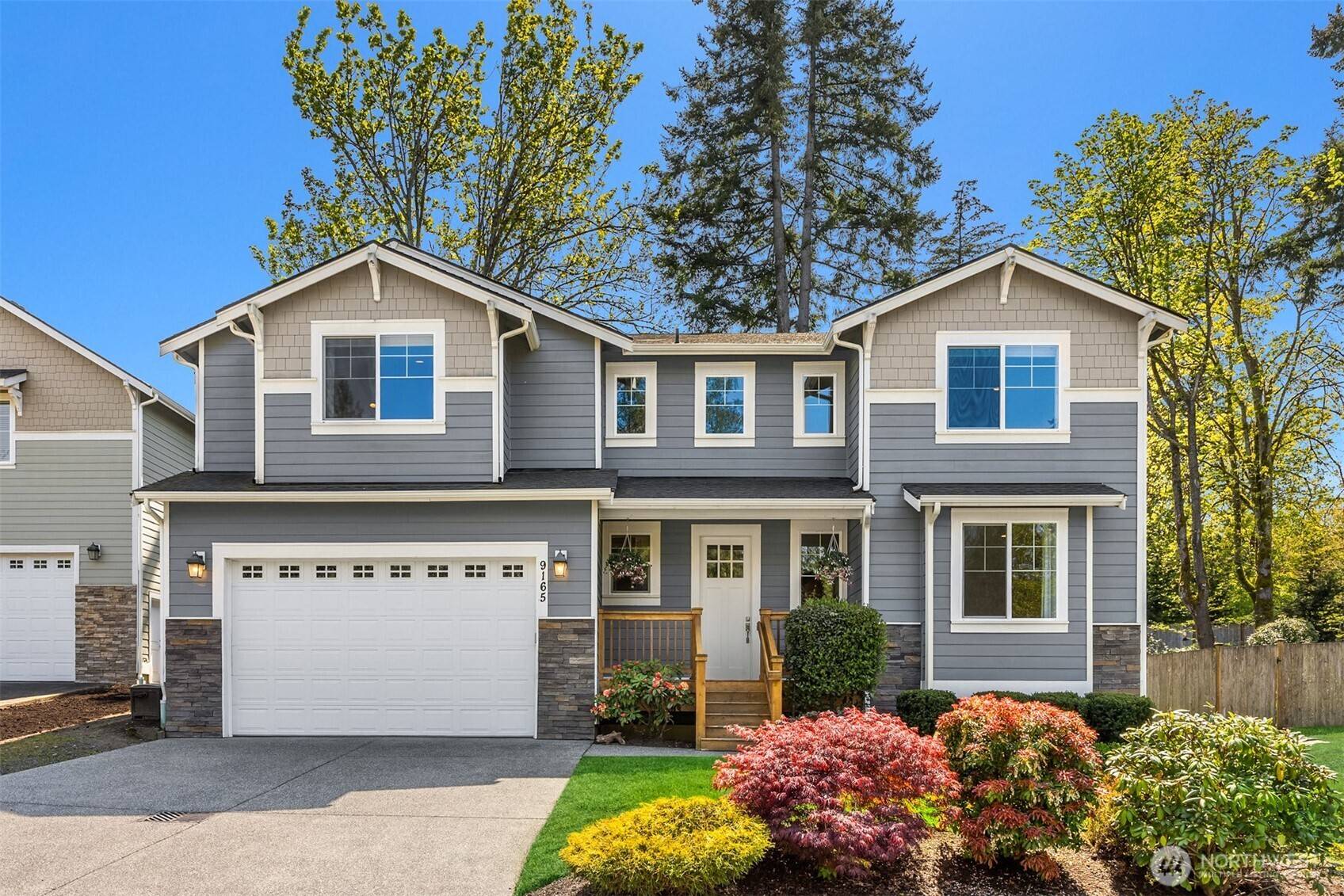 Bainbridge Island, WA 98110,9165 Burlingame CT NE