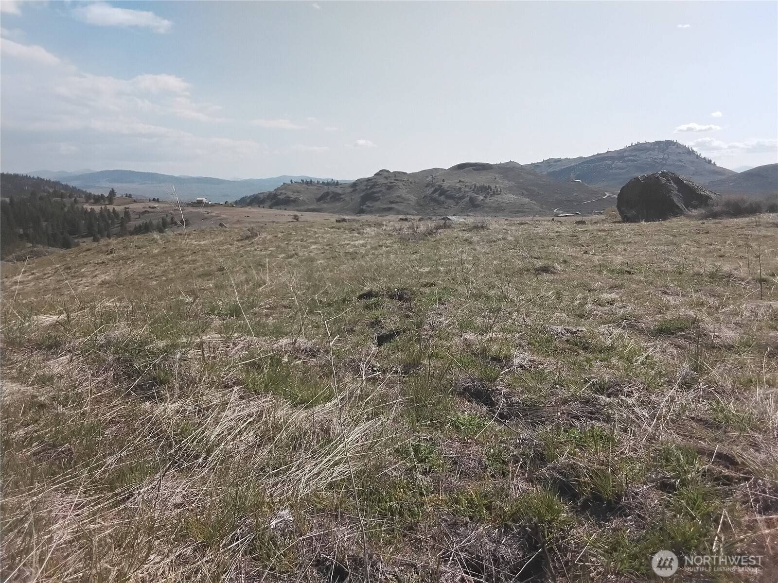 Tonasket, WA 98844,96 Overland RD N