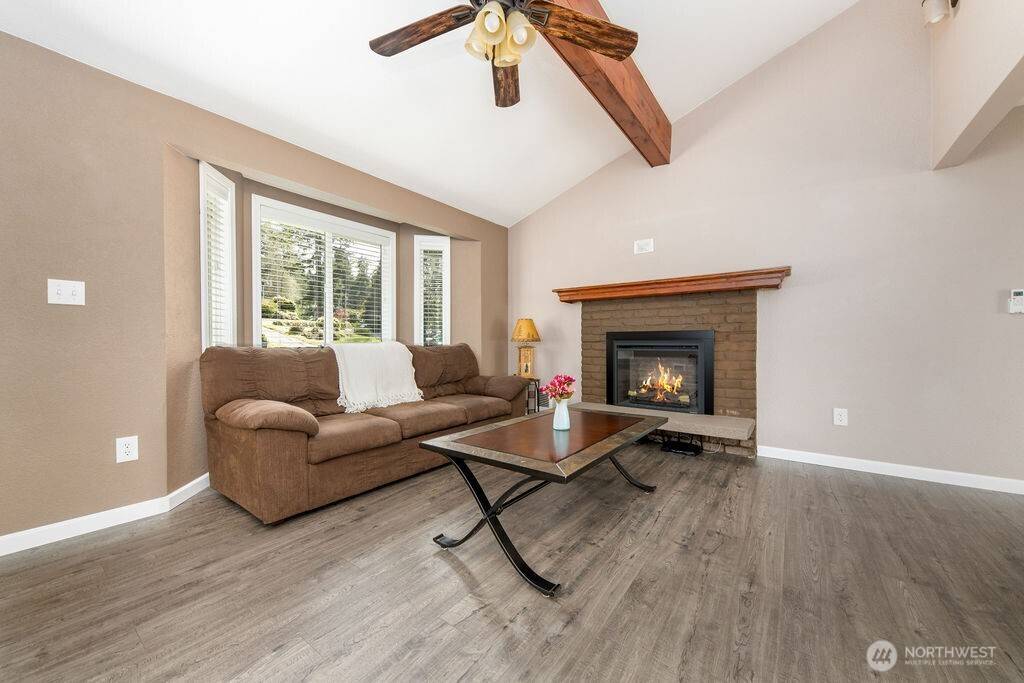 North Bend, WA 98045,44604 SE 151st ST