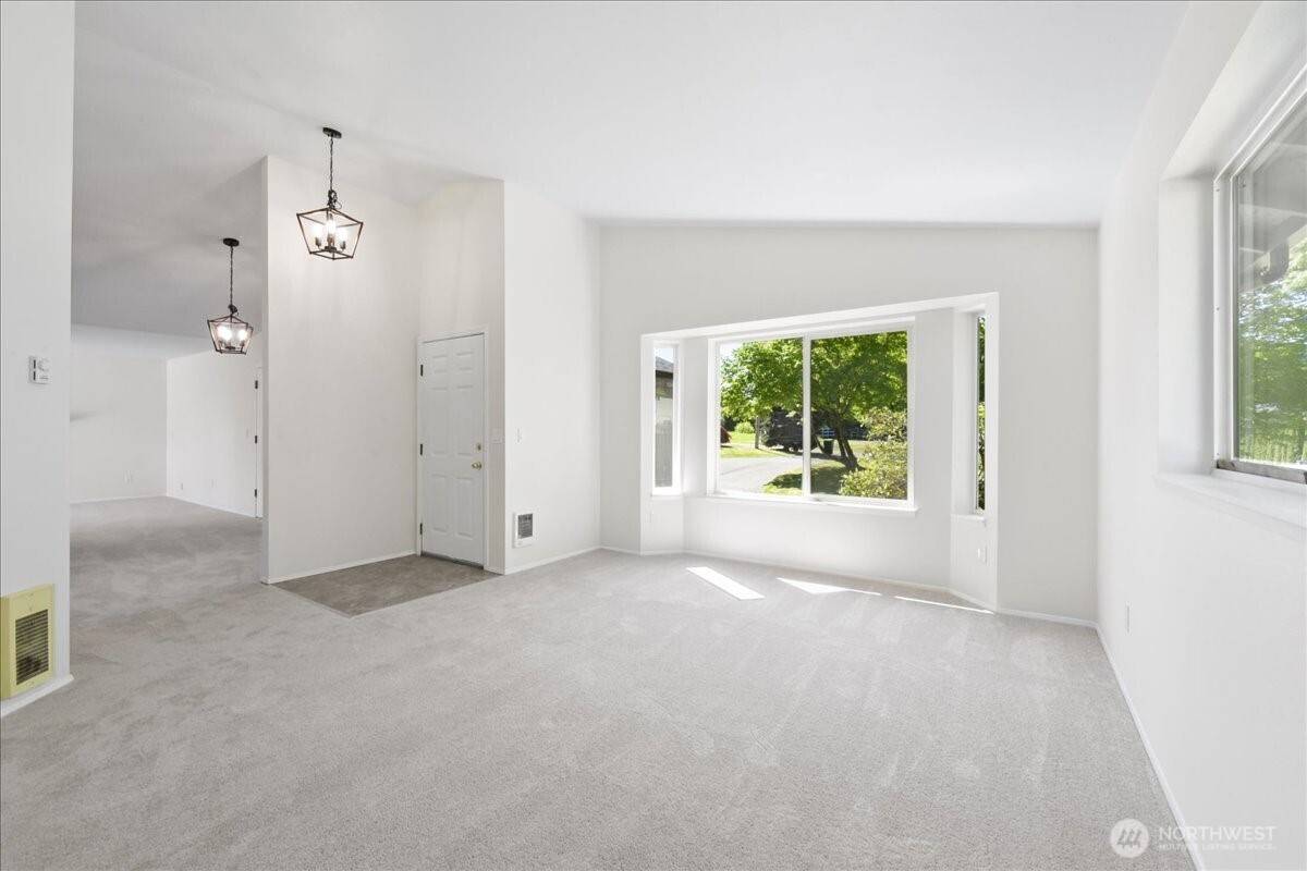 Lynnwood, WA 98087,1527 151st PL SW
