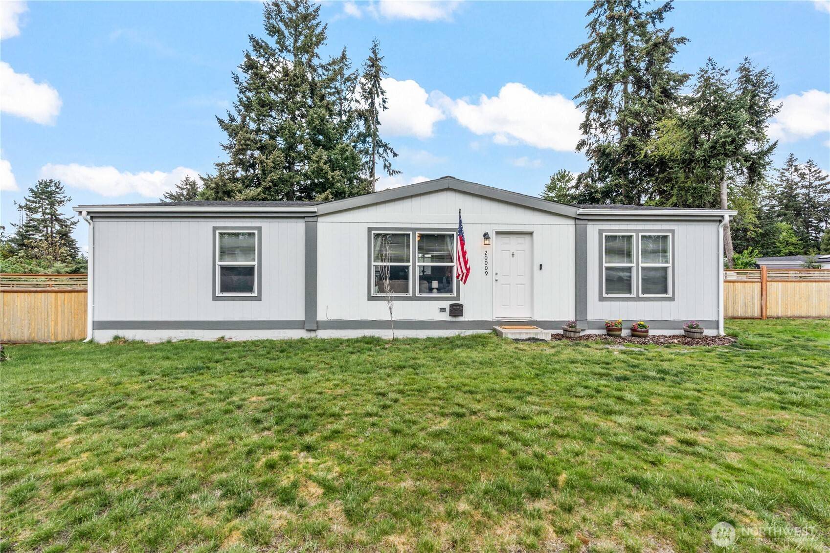 Bonney Lake, WA 98391,20009 119th ST E