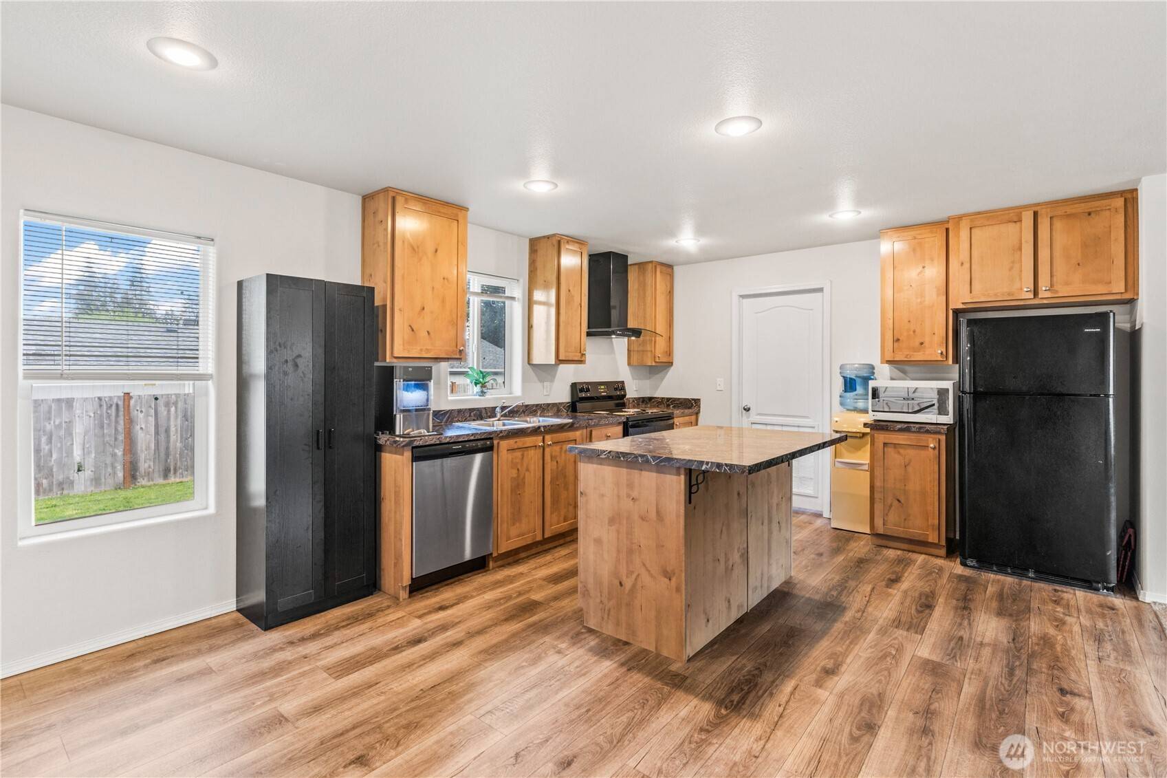 Bonney Lake, WA 98391,20009 119th ST E