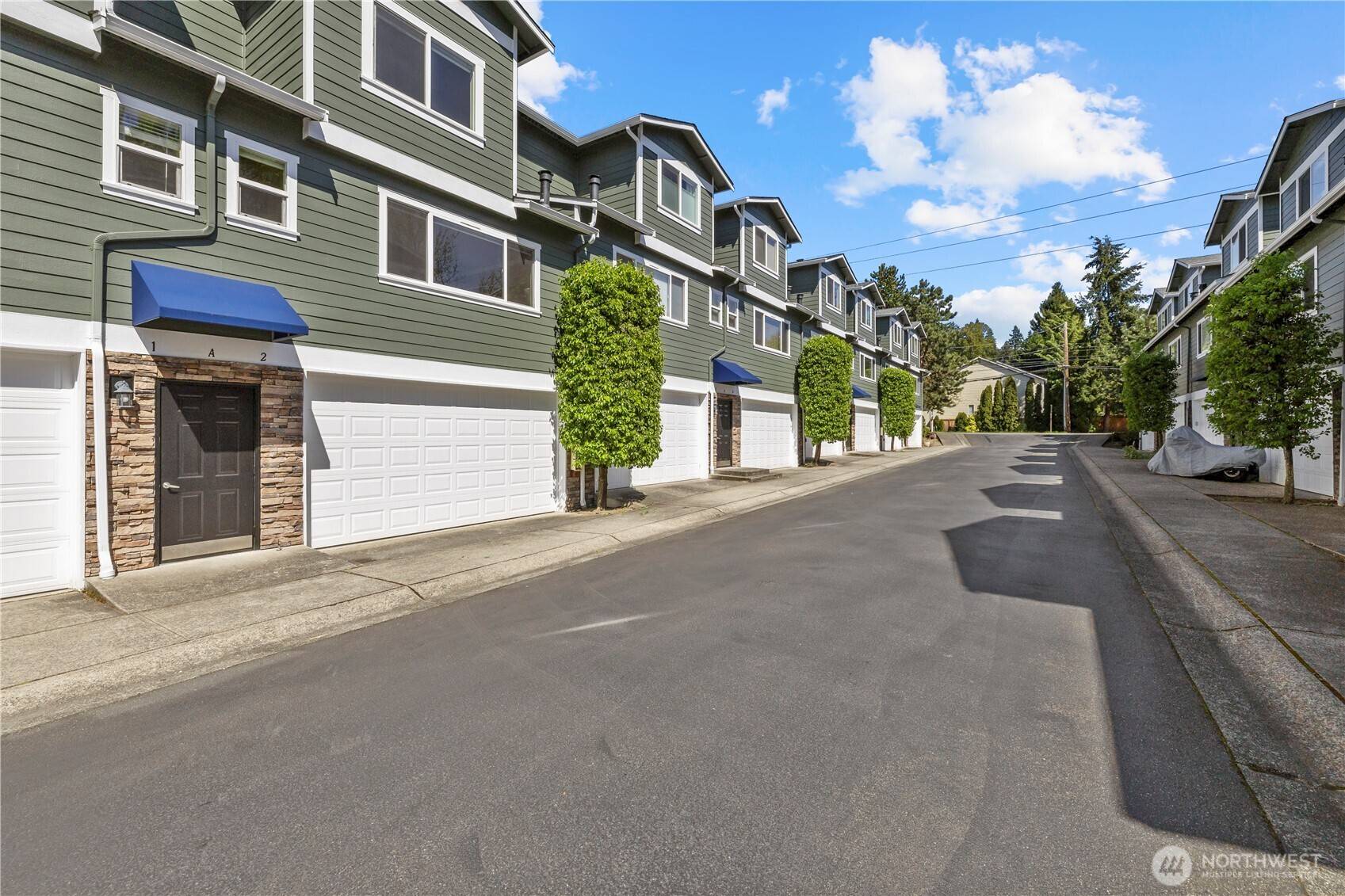 Kenmore, WA 98028,17921 80th AVE NE #A2