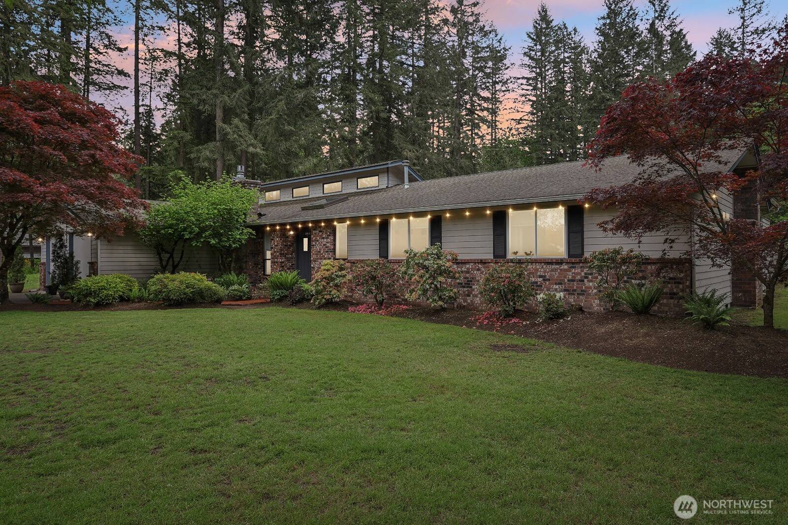 Maple Valley, WA 98038,21529 SE 245th ST