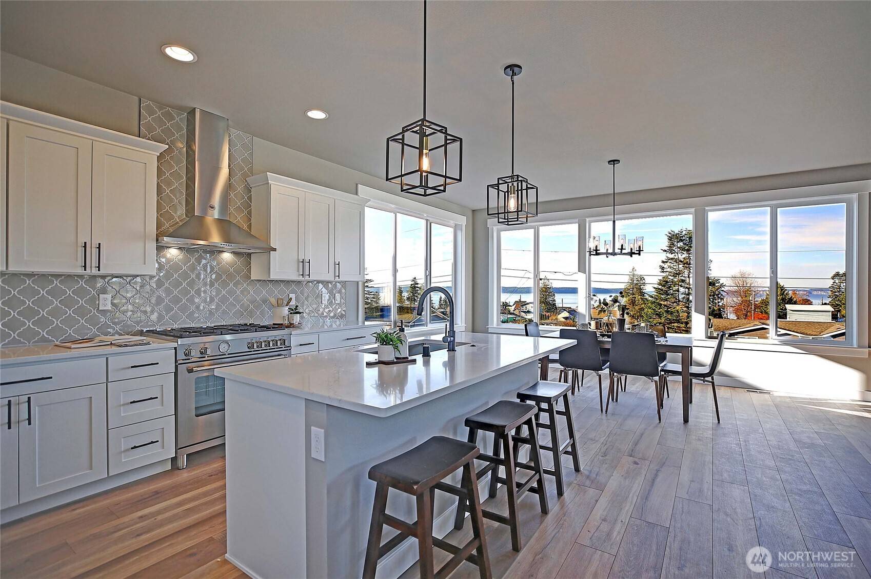 Camano Island, WA 98282,152 Henning DR