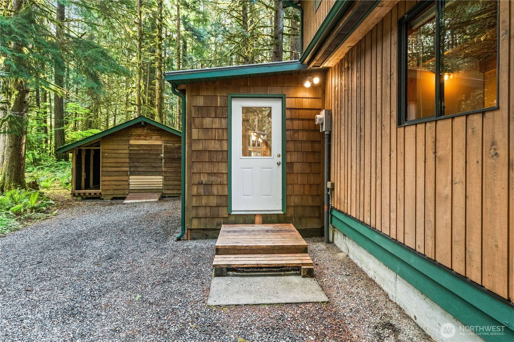 Deming, WA 98244,7074 Rainier WAY