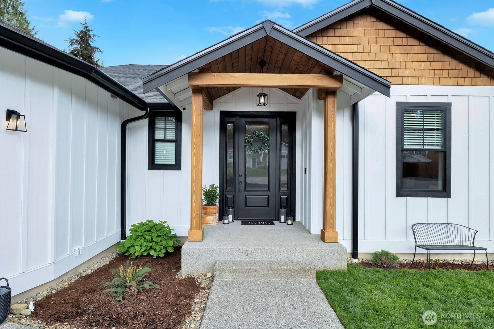 Allyn, WA 98524,110 E Eugenia PL