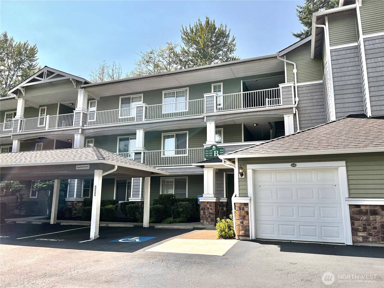 Everett, WA 98204,12712 Admiralty WAY #B104