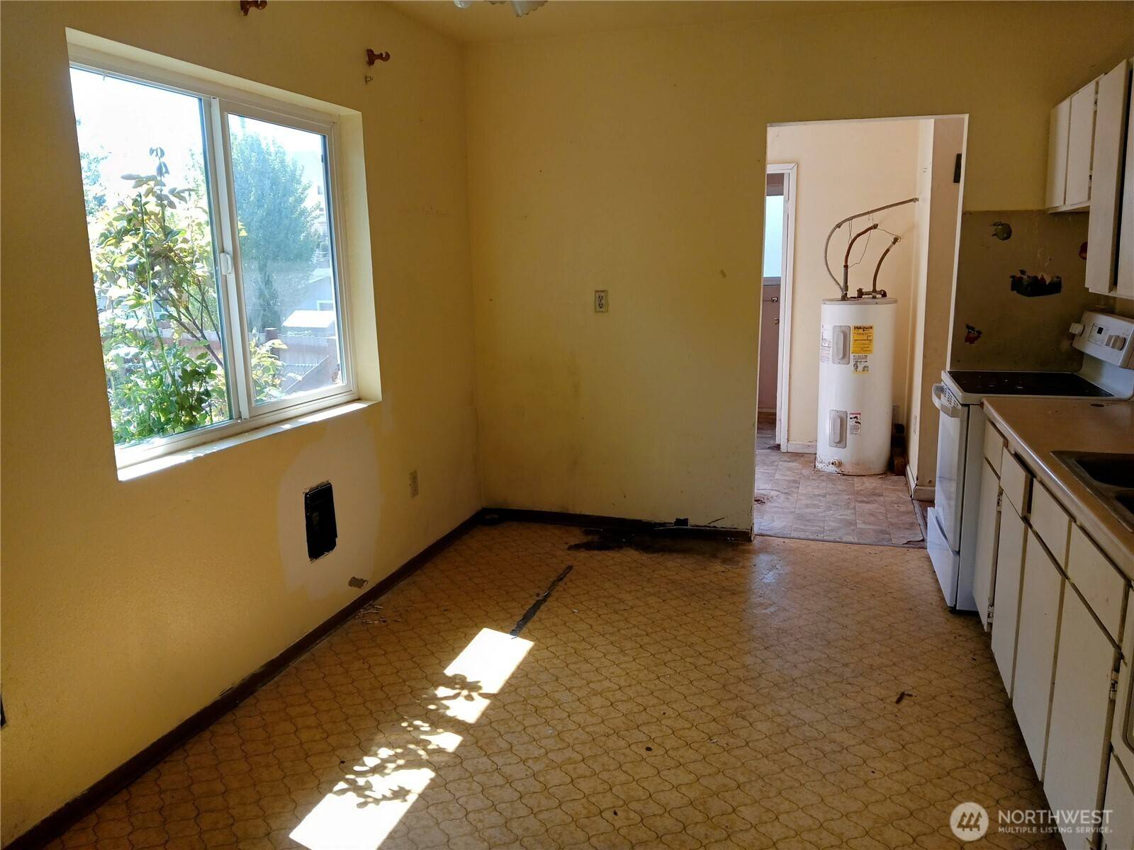 Tacoma, WA 98409,6002 S Mason AVE