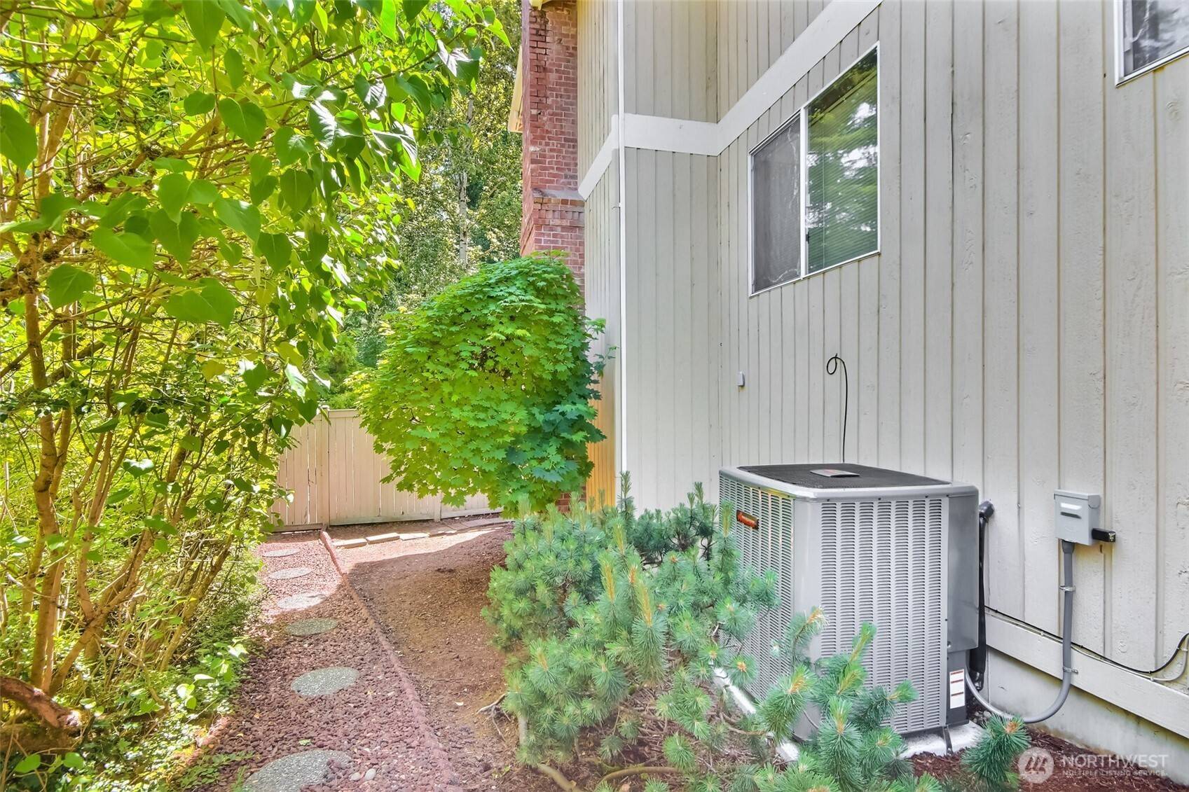 Federal Way, WA 98023,209 SW 331st PL