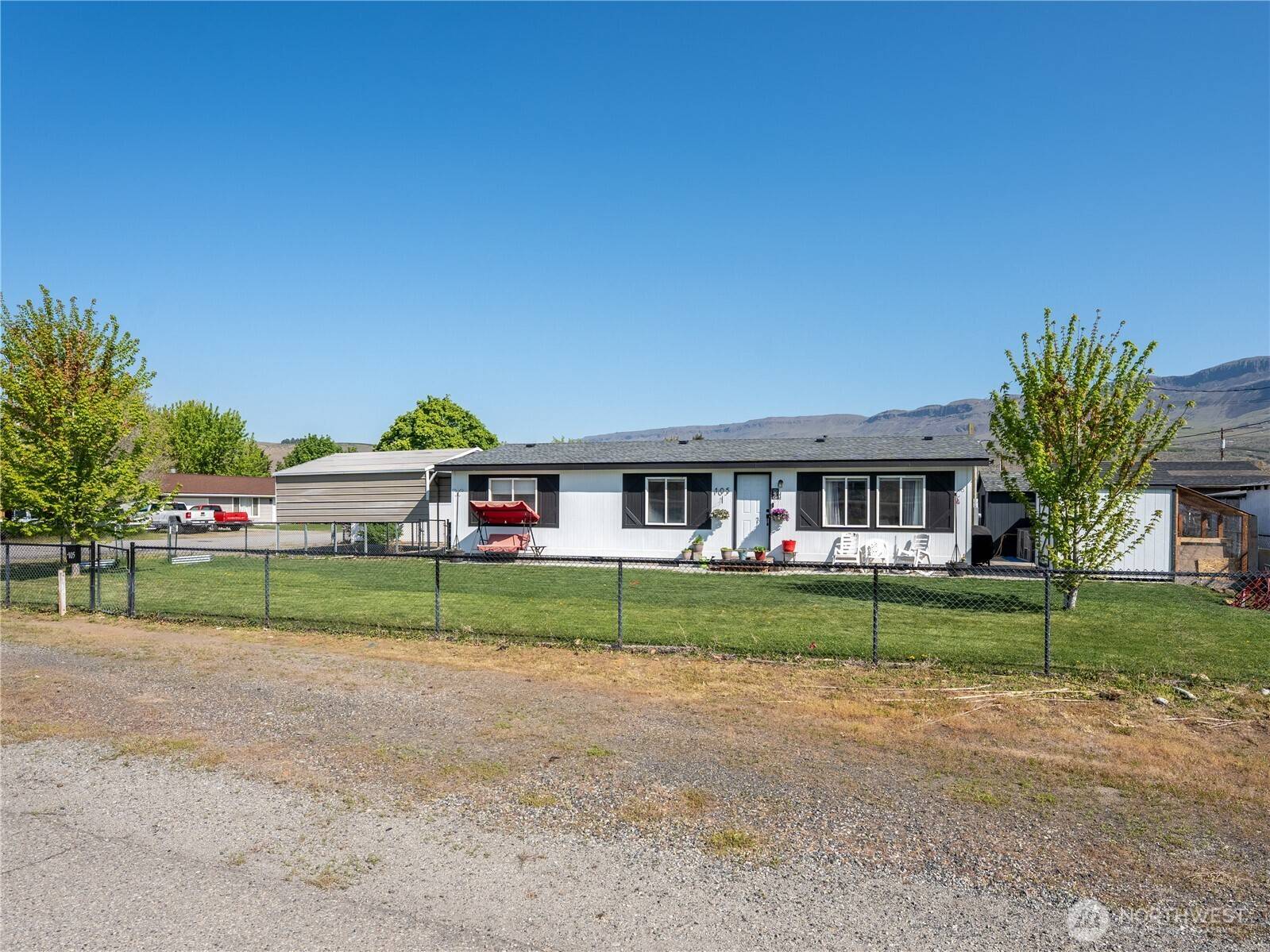 Rock Island, WA 98850,105 3rd ST SW