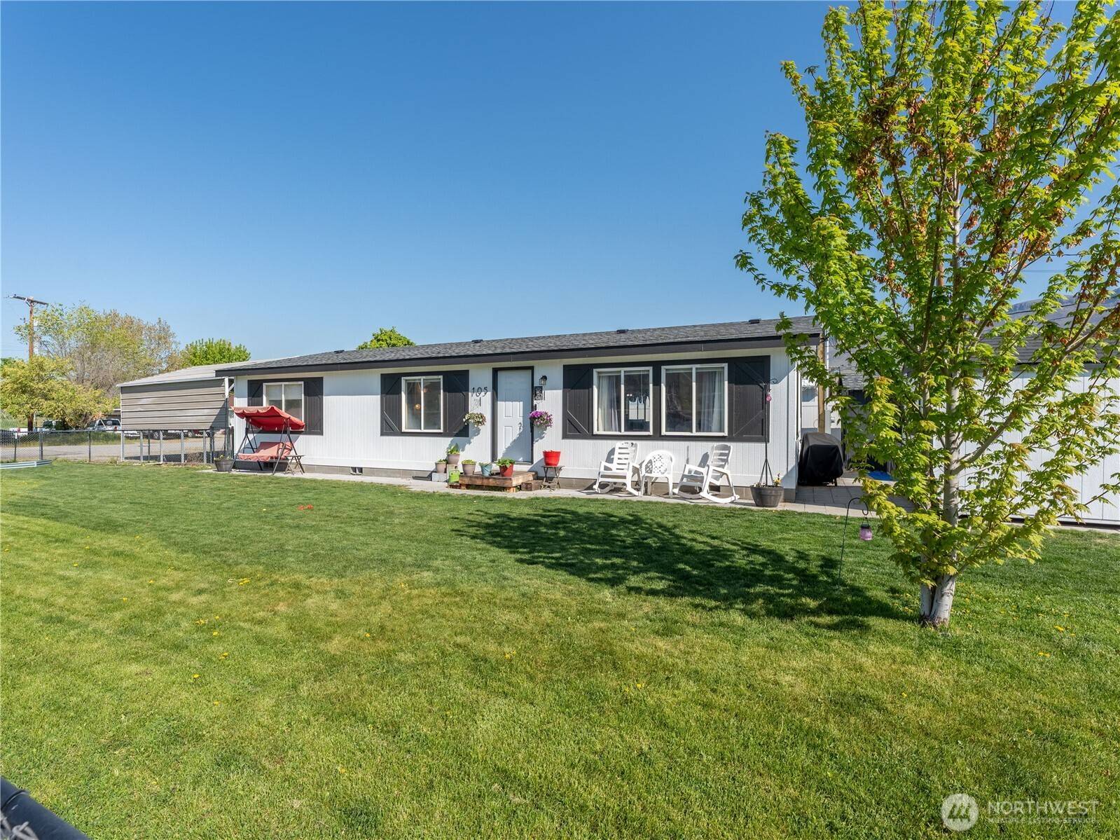 Rock Island, WA 98850,105 3rd ST SW