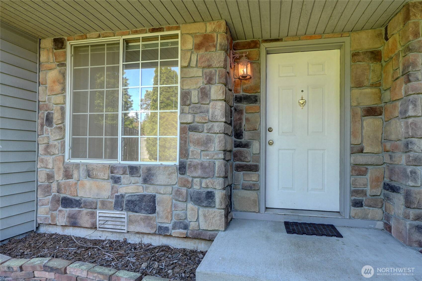 Federal Way, WA 98023,3017 SW 346 Place