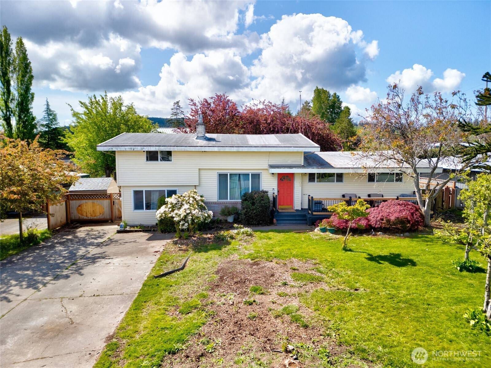 Anacortes, WA 98221,1705 36th ST