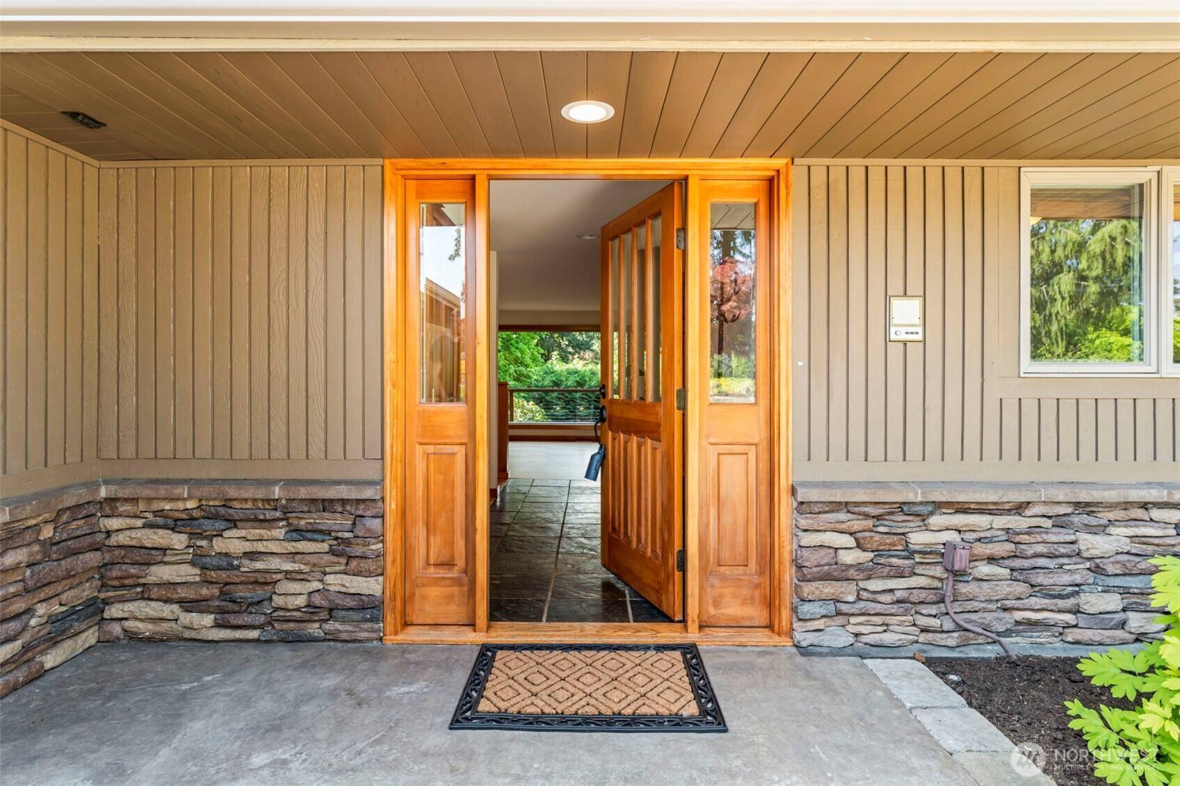 Bellevue, WA 98005,12105 SE 23rd ST